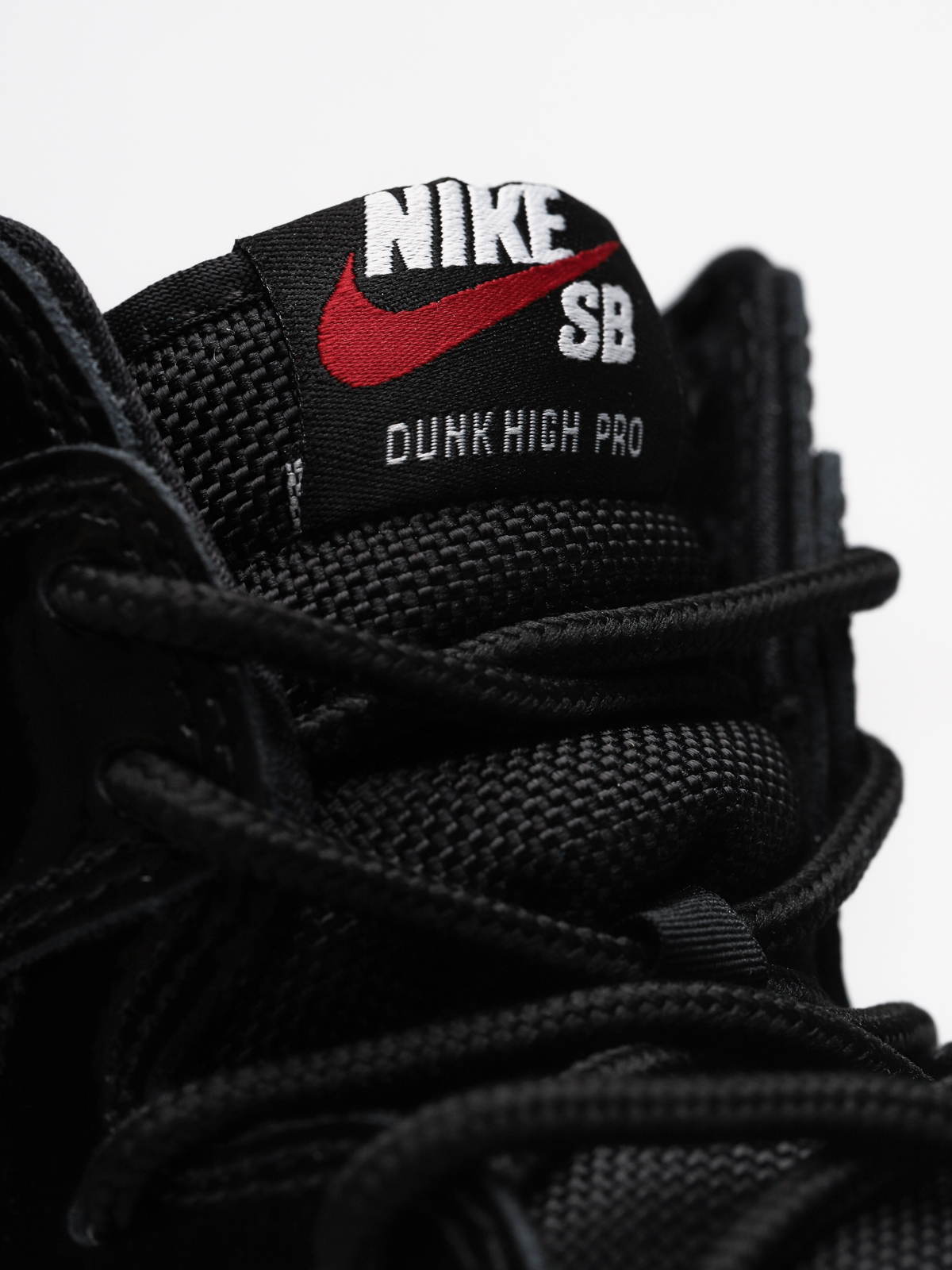 nike sb zoom dunk high tr