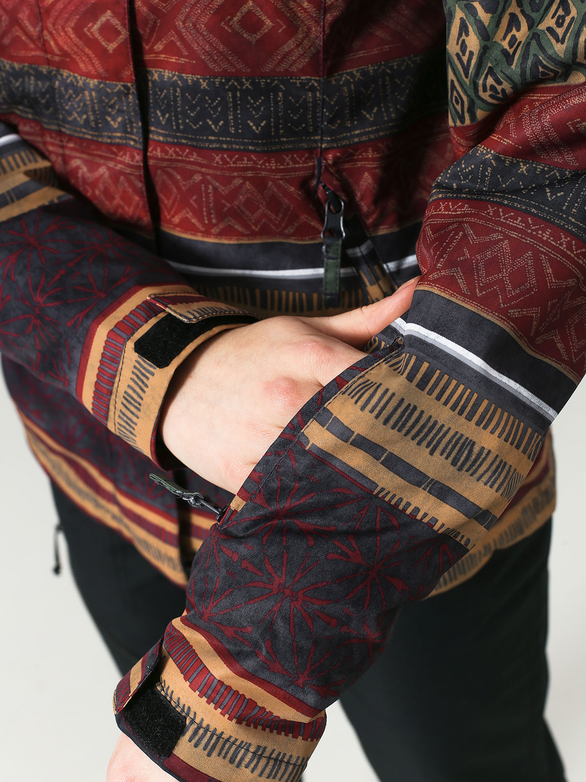 Damska Kurtka snowboardowa Roxy Jet Ski Se (wild ethnic)