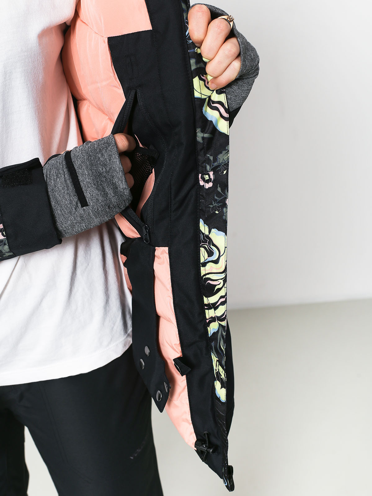 Damska Kurtka snowboardowa Roxy Tb Snowflake (torah's roses)