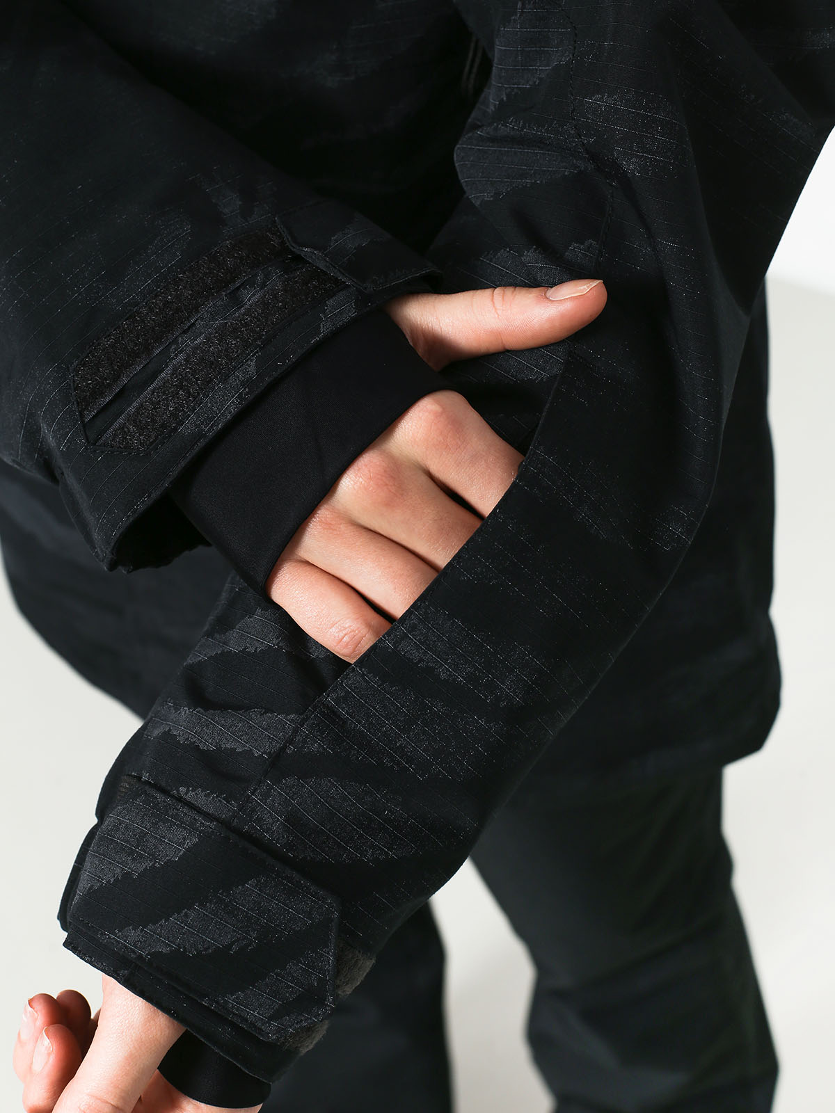 Damska Kurtka snowboardowa Volcom Kuma (bkb)