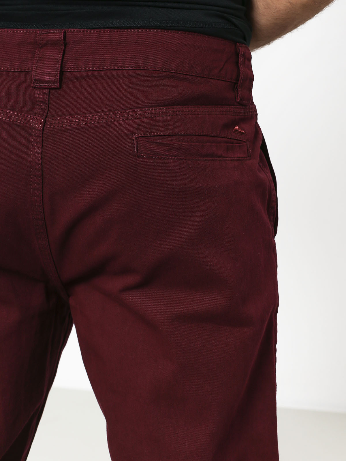 Spodnie Emerica Defy Chino (eggplant)