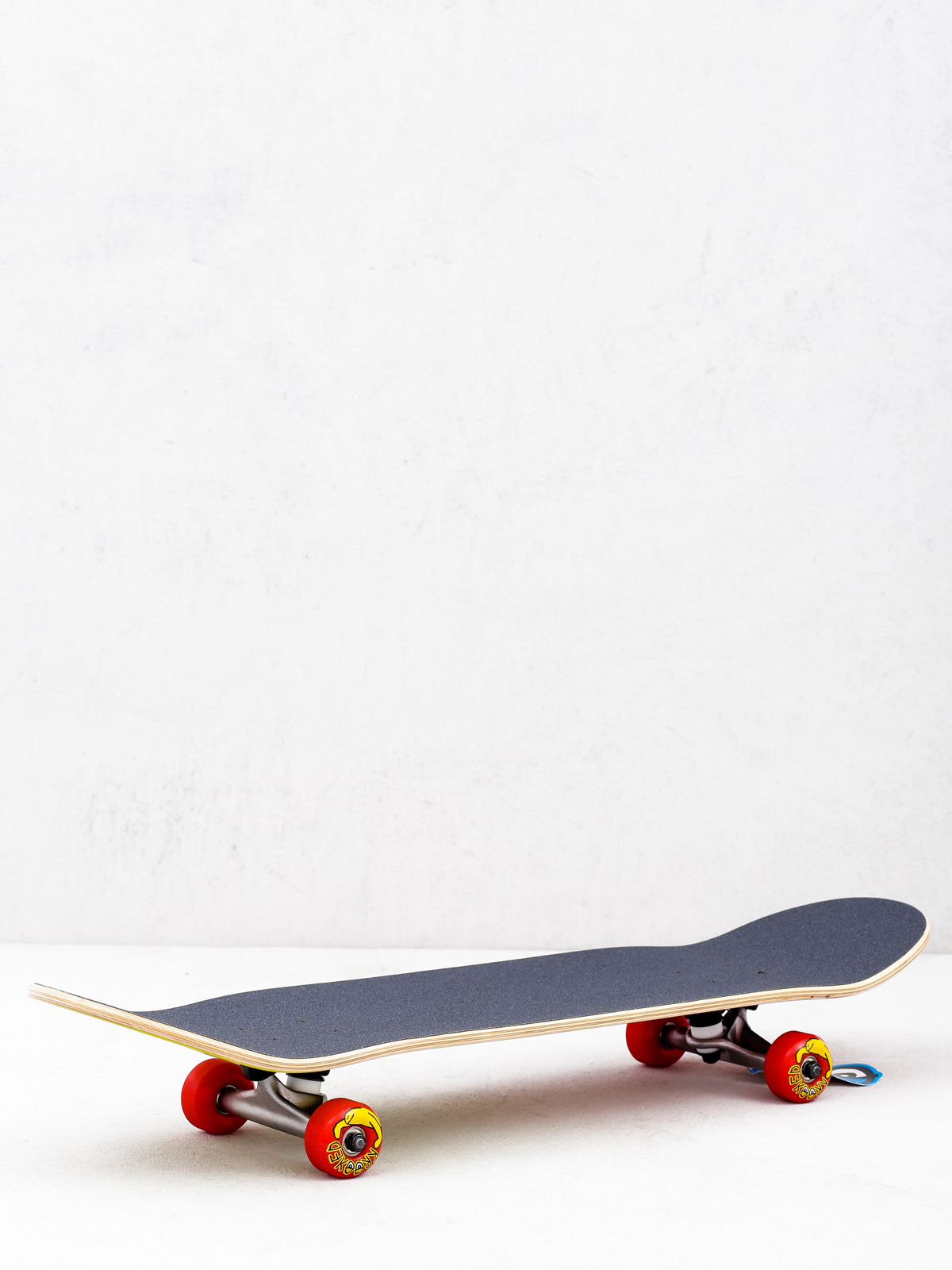 Deskorolka Krooked Birdical Fades (red/yellow)