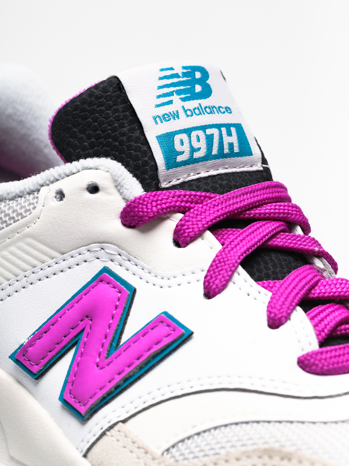 Buty New Balance 997 Wmn (sea salt)