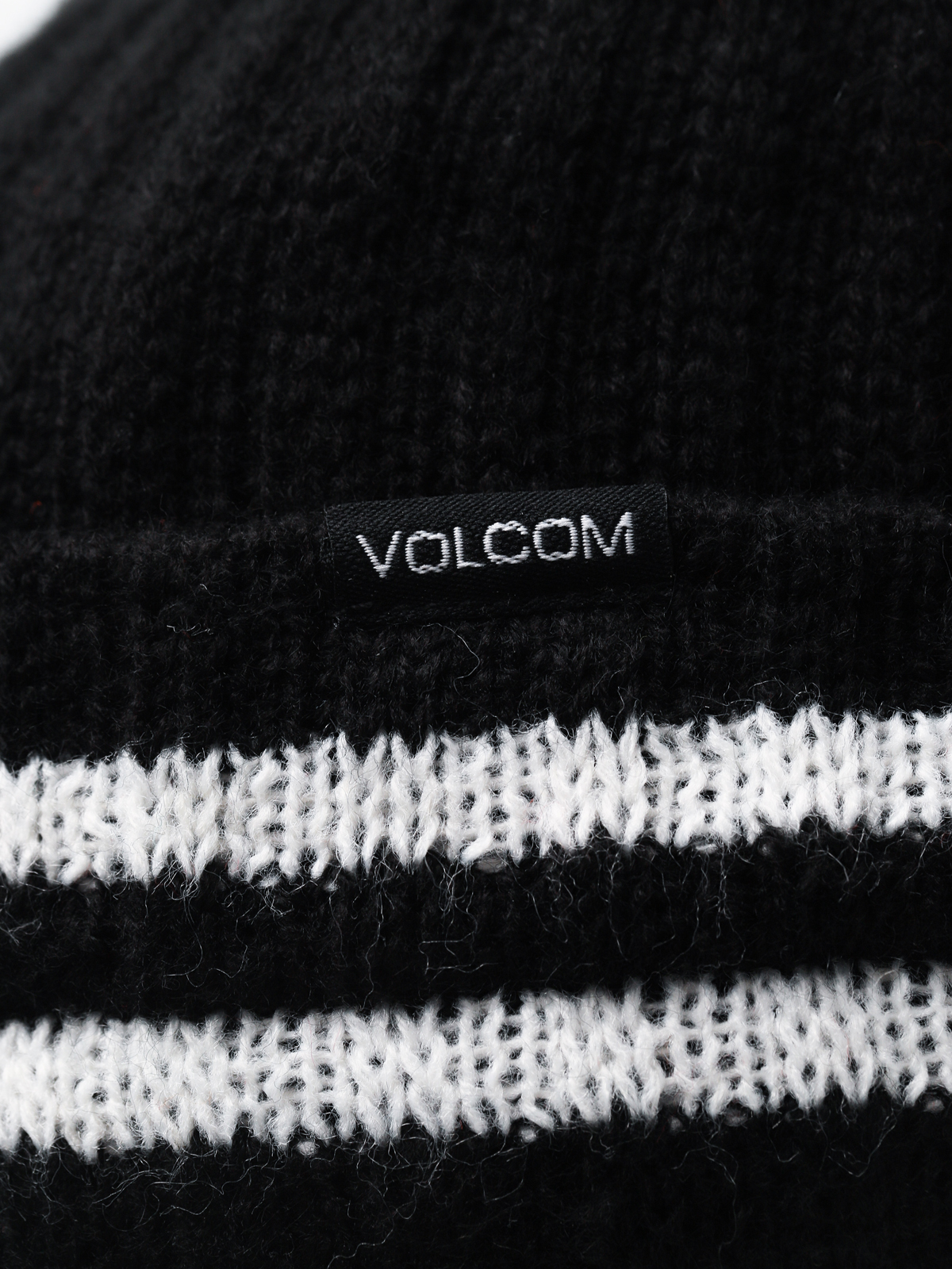 Czapka zimowa Volcom Wiltern Beanie Wmn (blk)