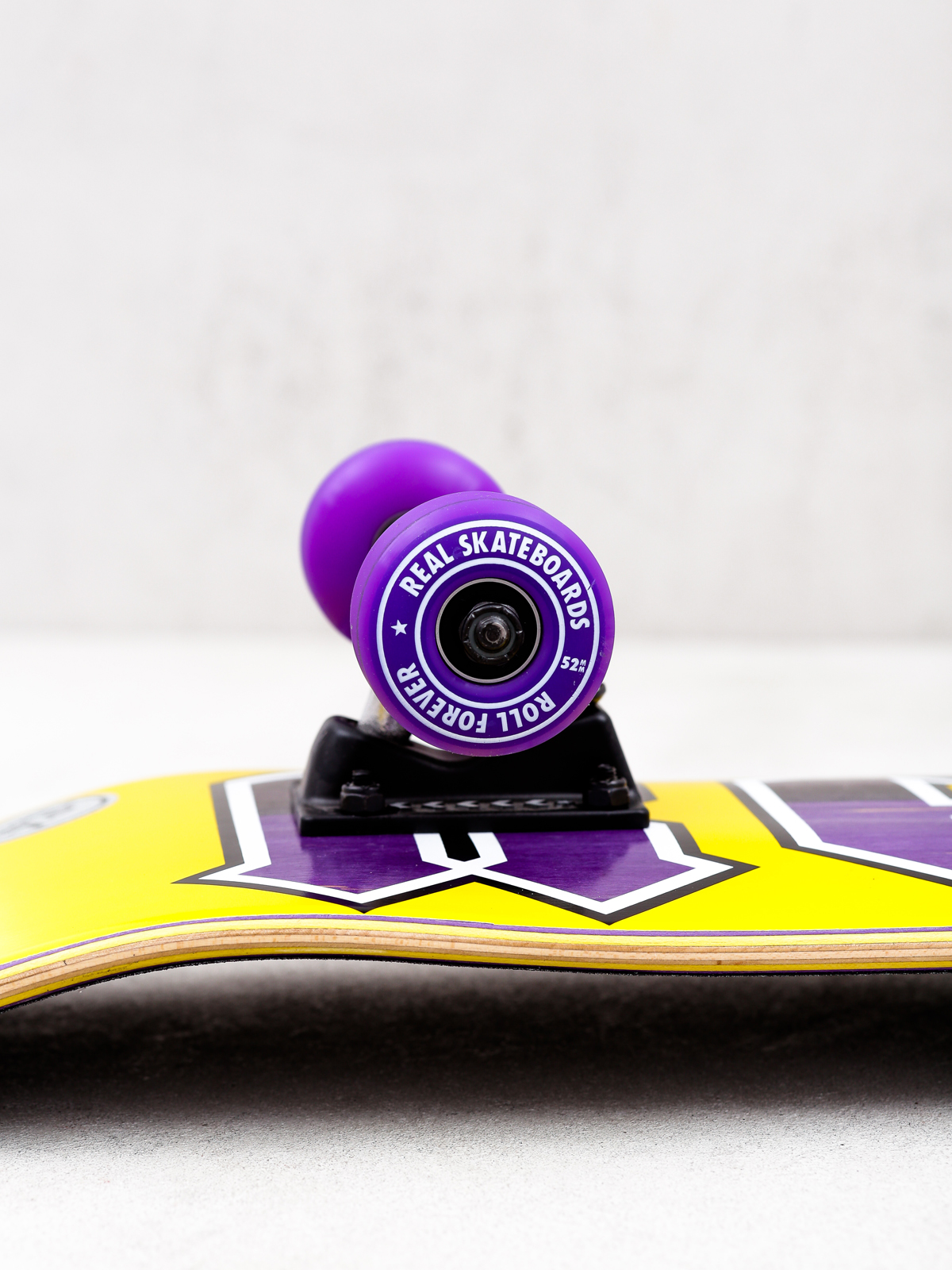 Deskorolka Real New Deeds (yellow)