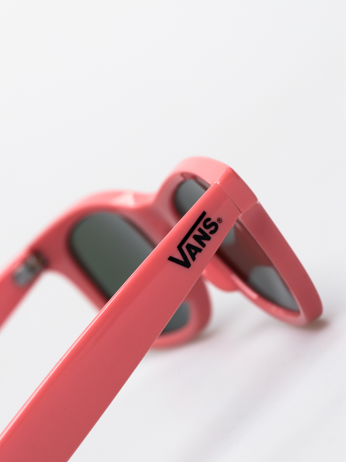 Okulary przeciwsłoneczne Vans Janelle Hipster Wmn (strawberry pink)