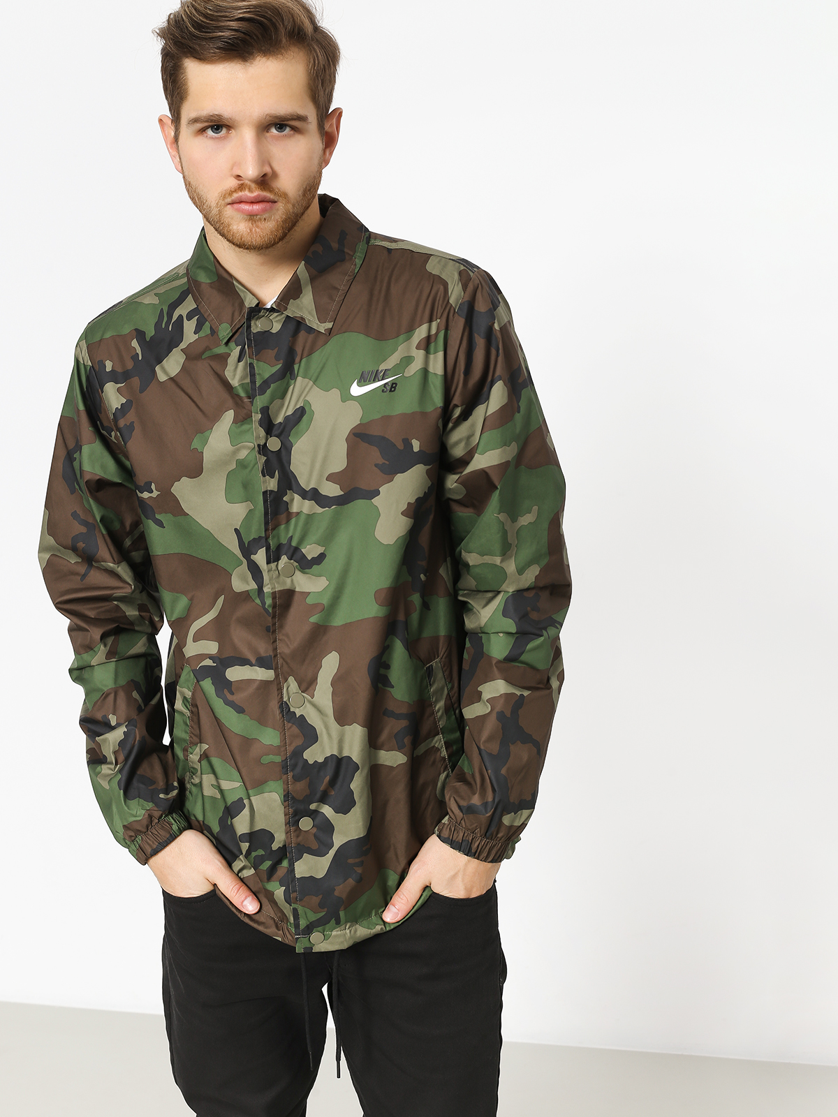 Kurtka Nike SB Sb Shield Erdl (medium olive/white)