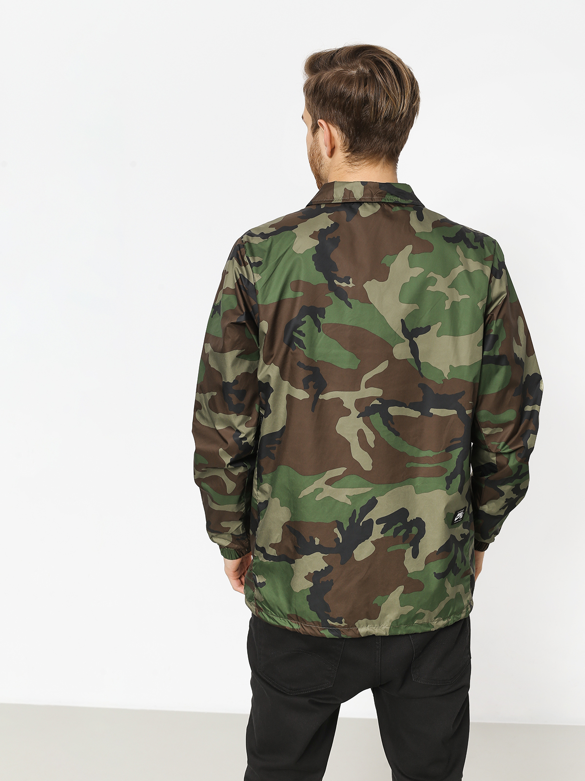 Kurtka Nike SB Sb Shield Erdl (medium olive/white)