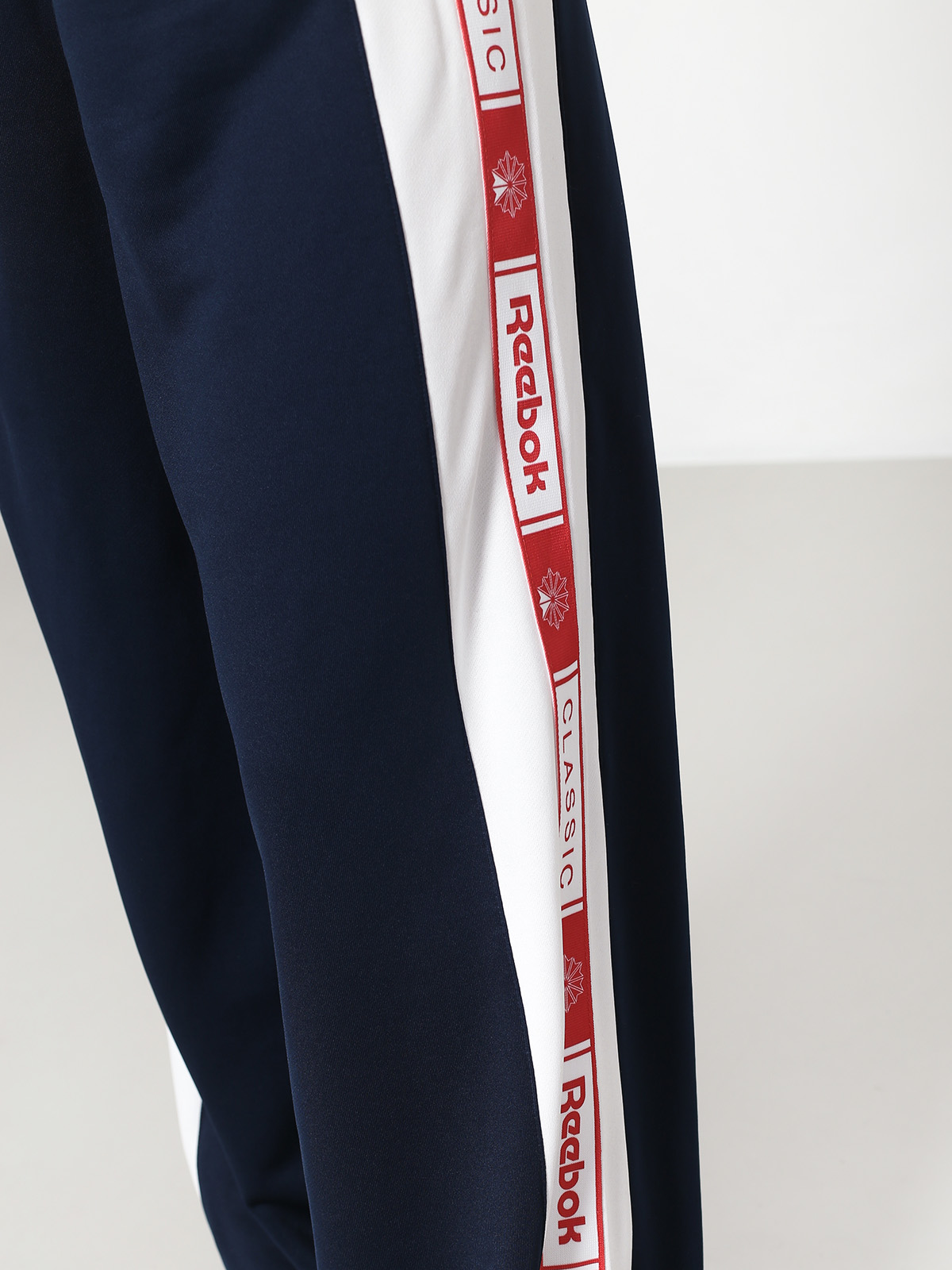 Spodnie Reebok Cl Trackpants Wmn (conavy)