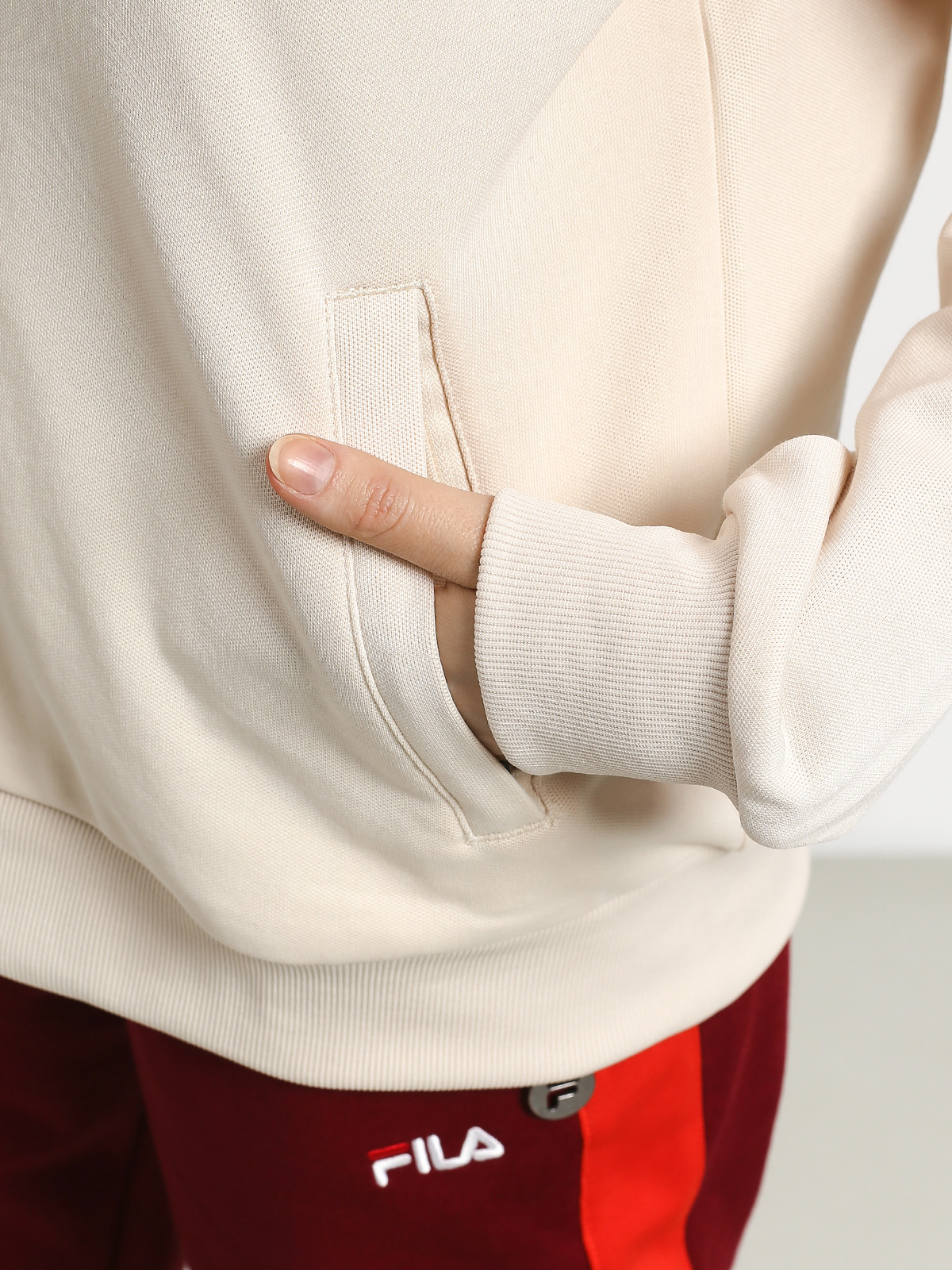 Kurtka Fila Nantale Wmn (rhubarb/whitecap gray/fiesta/bright white)