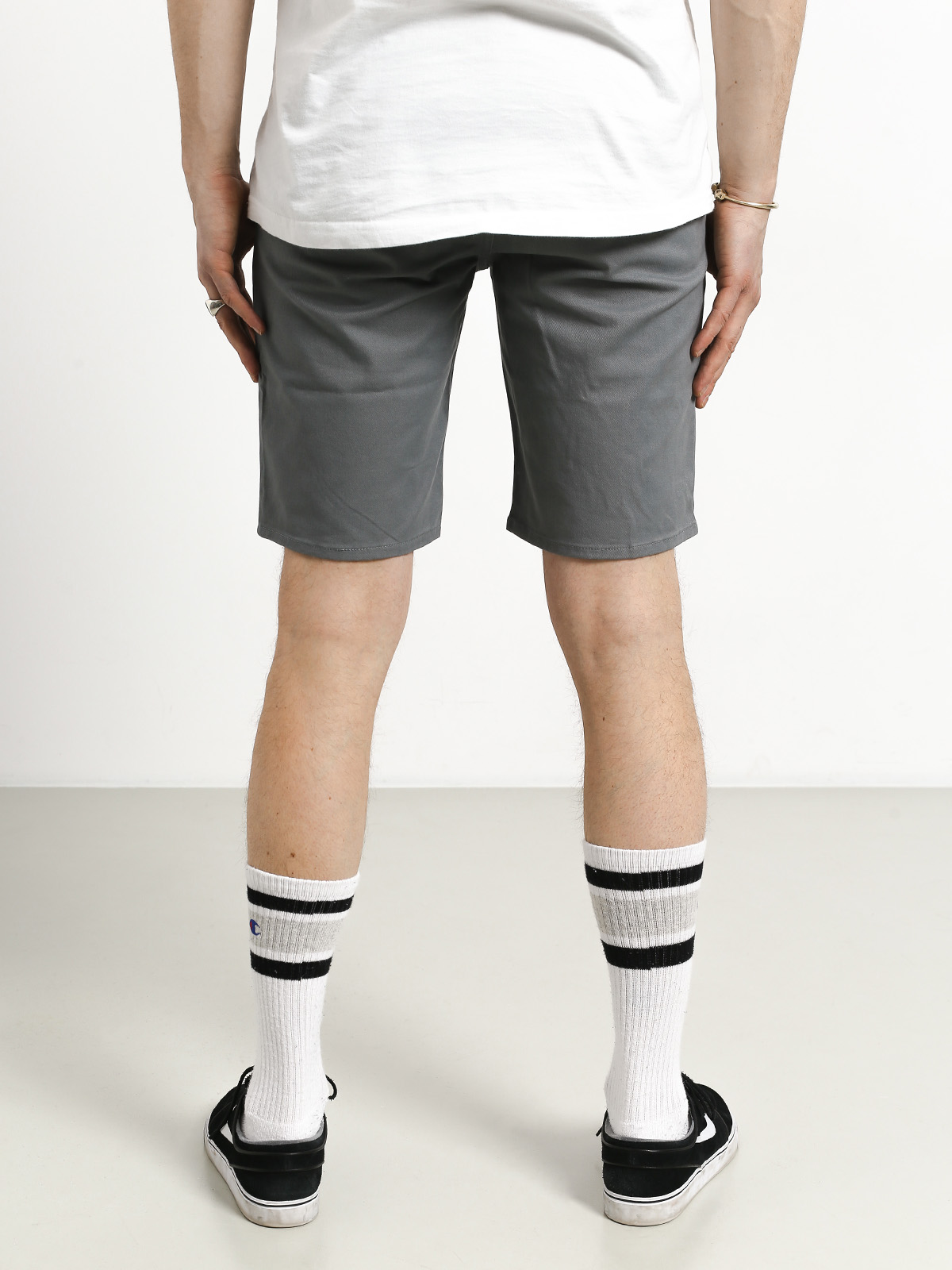 Szorty Brixton Toil II Hemmed (cement)