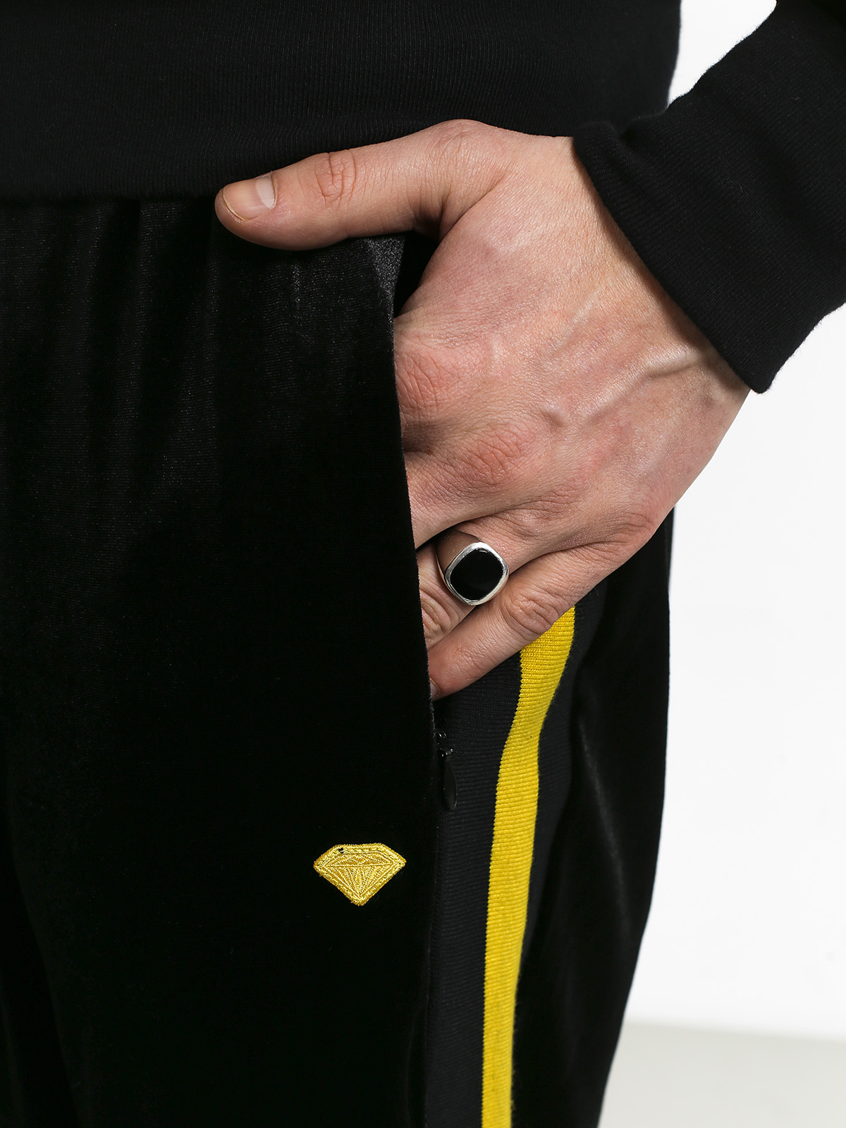 Spodnie Diamond Supply Co. Brilliant Striped Track (black)