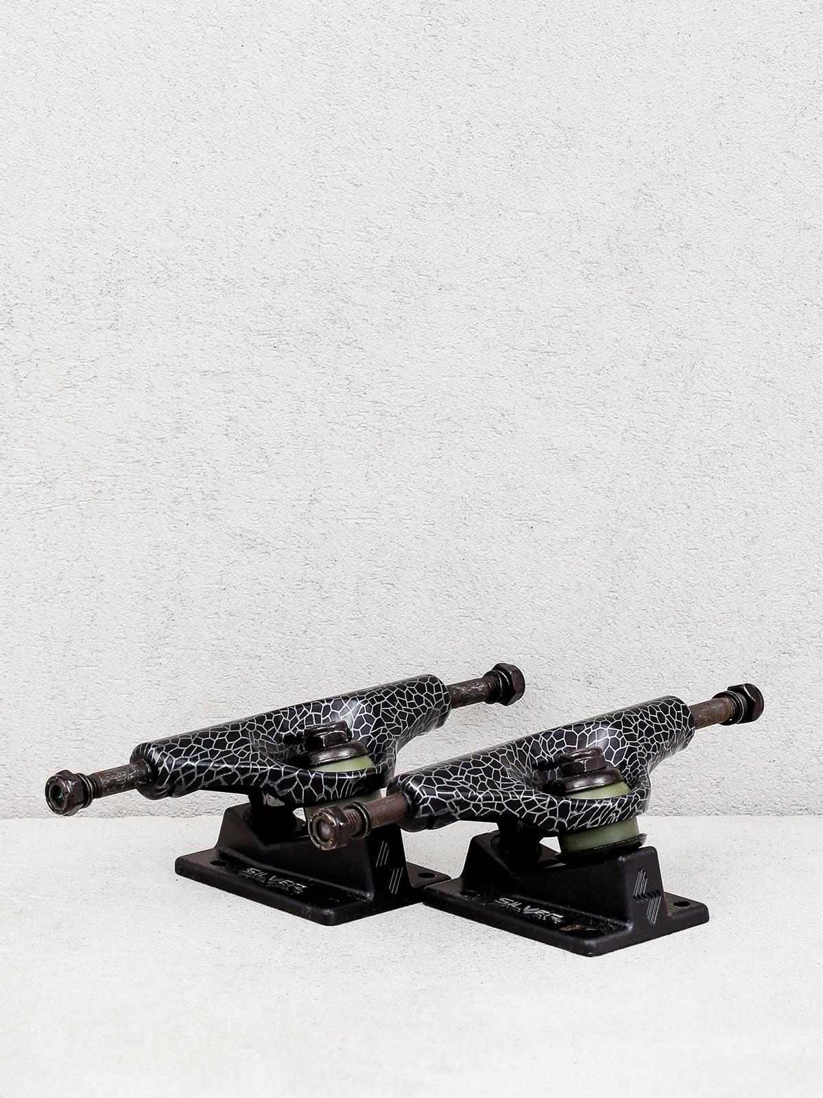 Traki Silver S Class (black snake)