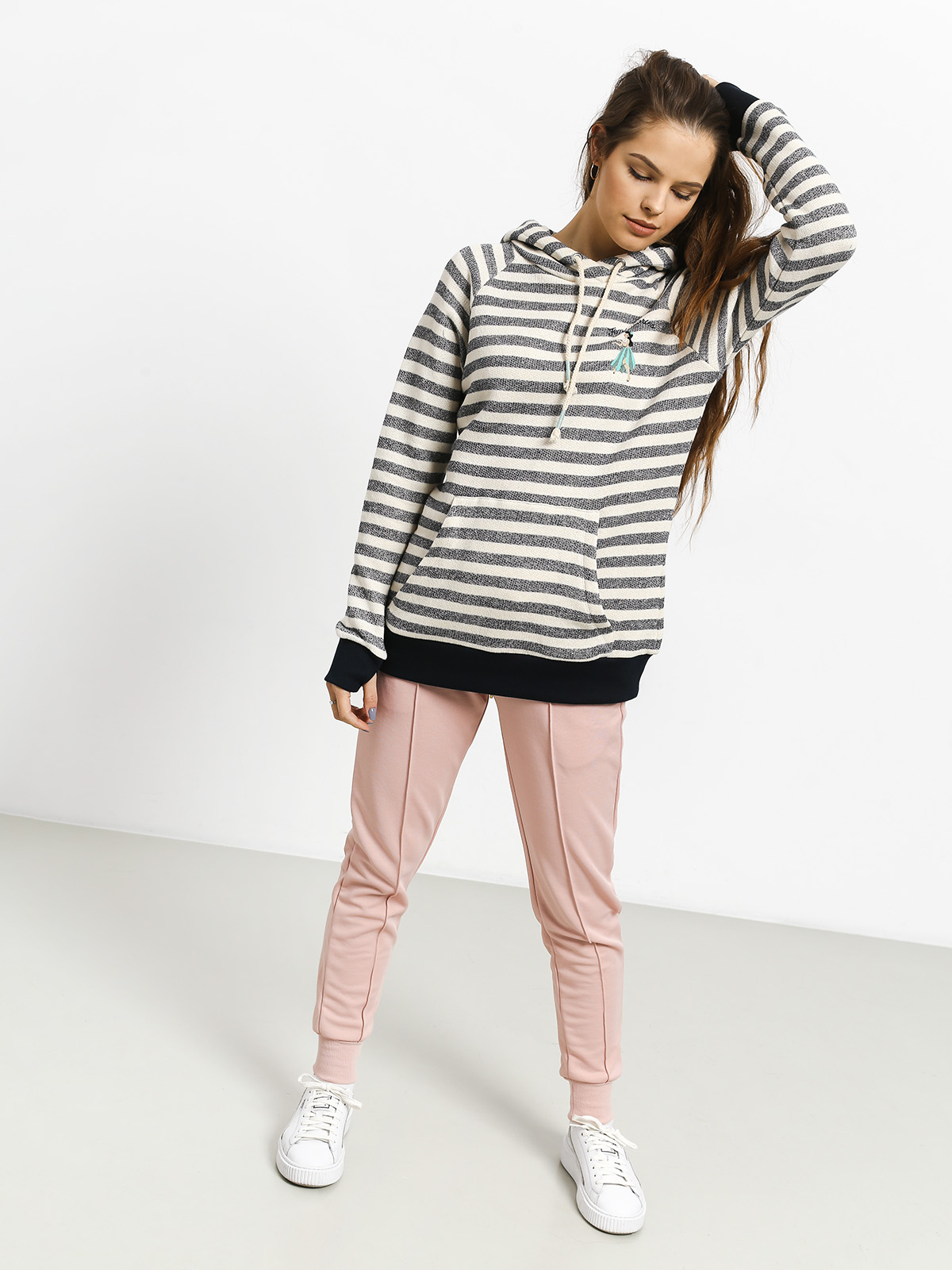 Bluza z kapturem Femi Stories Sara HD Wmn (nes)