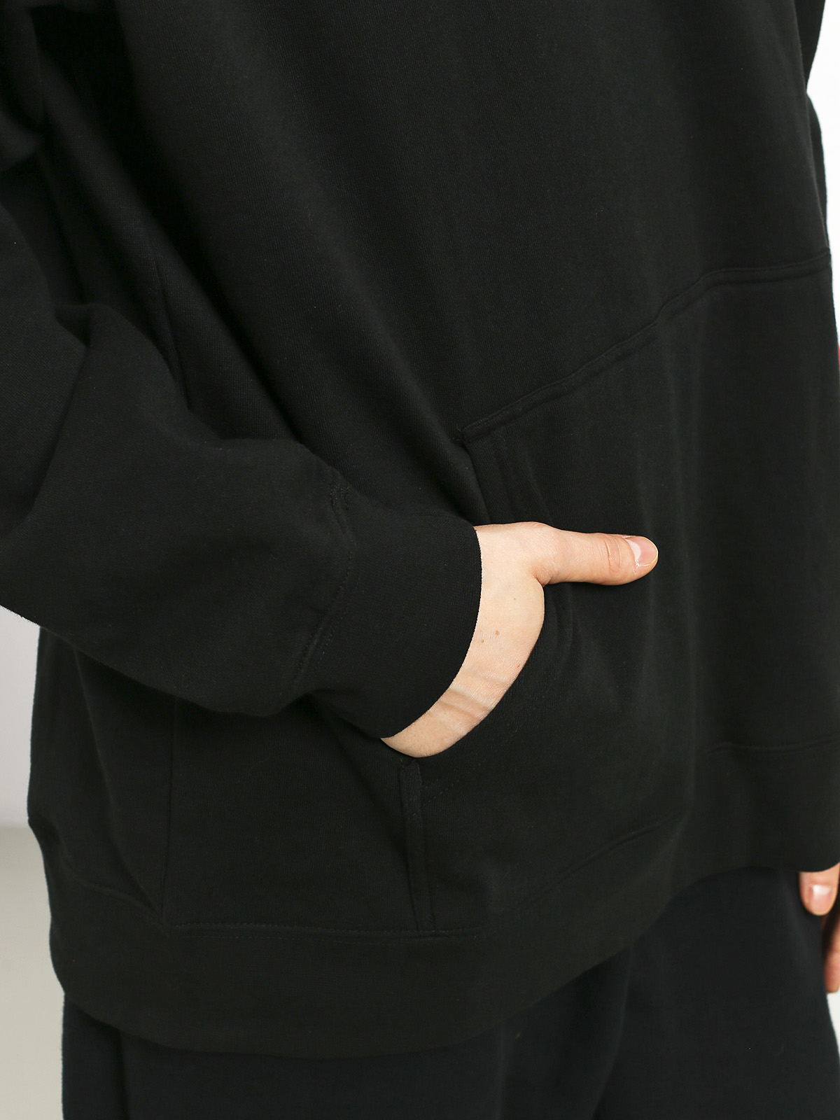 Bluza z kapturem RVCA Reynolds Stencile HD (black)