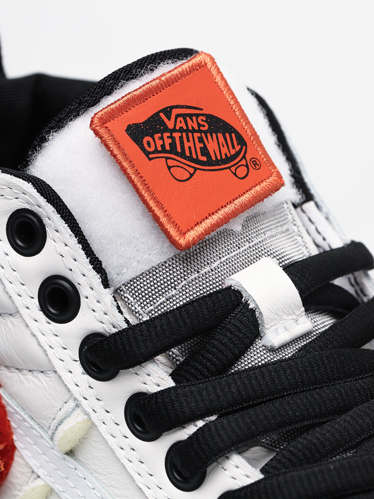 Buty Vans x NASA Sk8 Hi 46 Mte Dx Space Voyager (nasa true white/marshmallow)