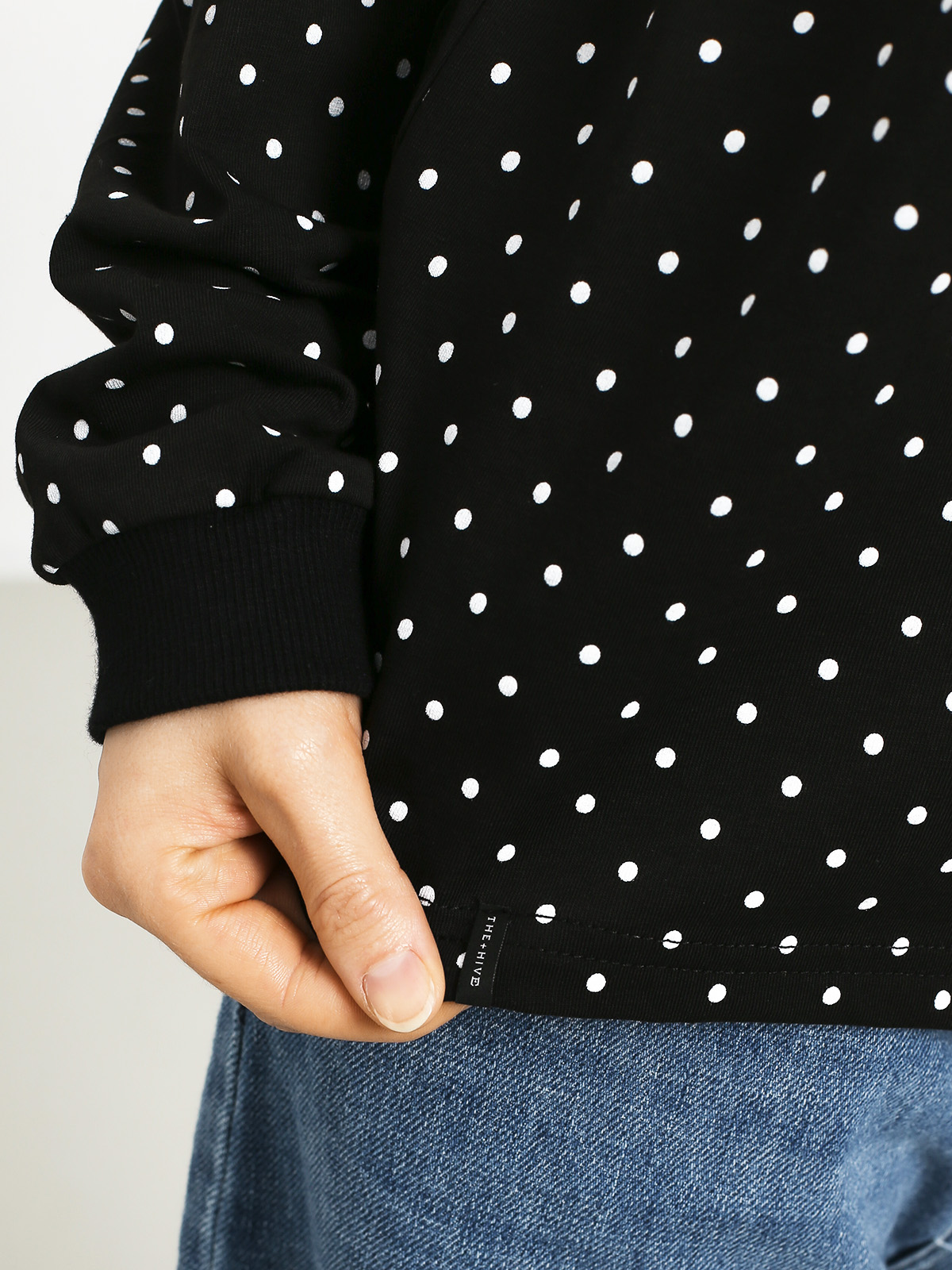 Longsleeve The Hive Dots Wmn (black)