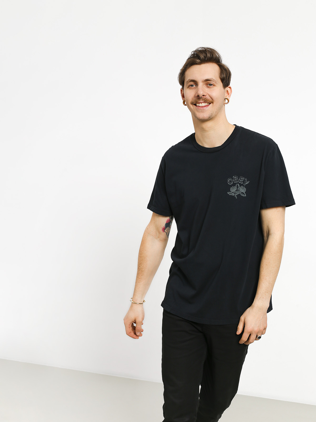 T-shirt OBEY Obey Briar (off black)