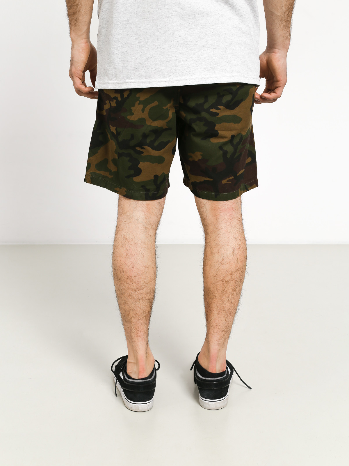 Szorty Vans Range (camo)