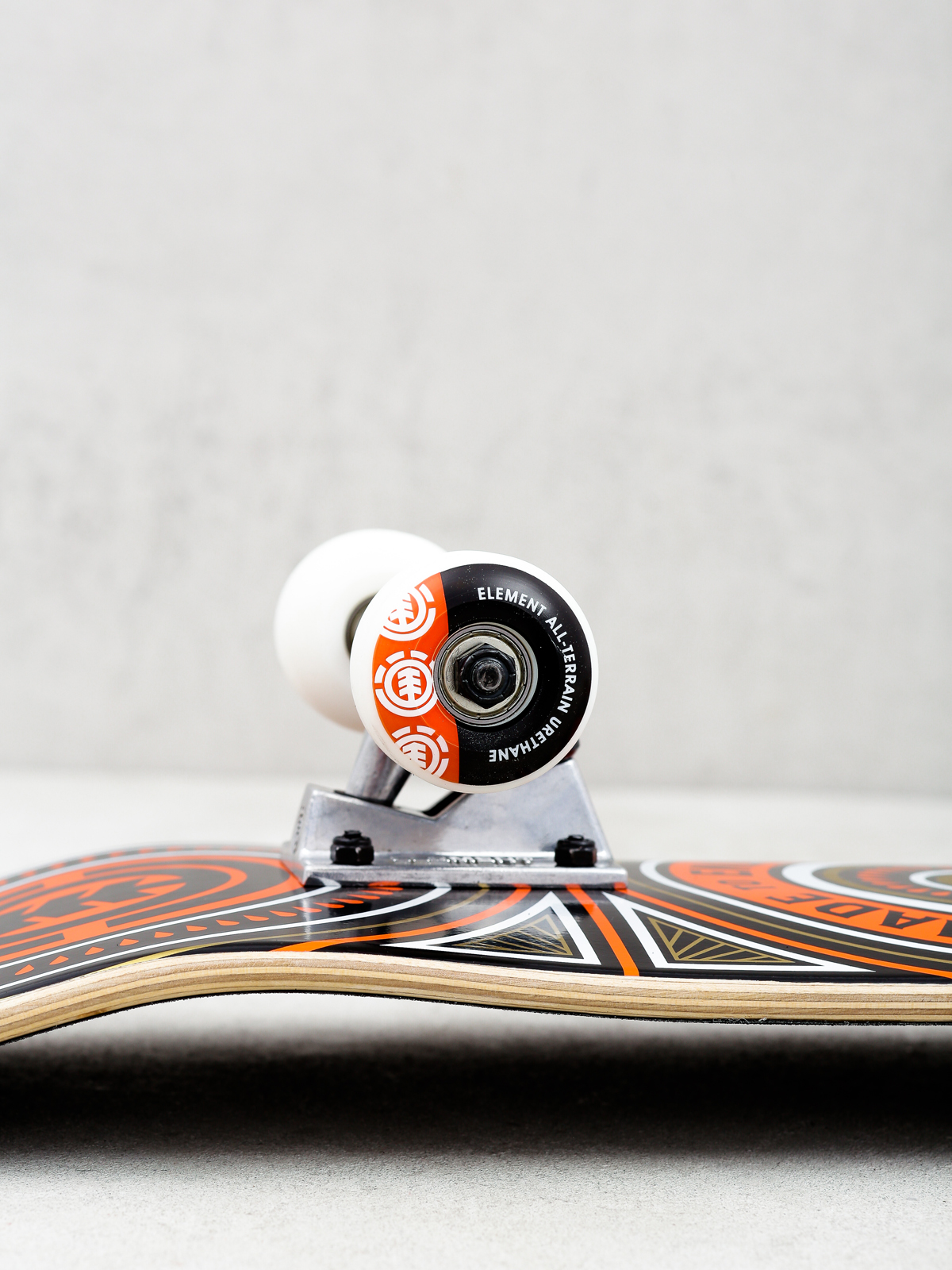 Deskorolka Element Peace Forum (assorted)