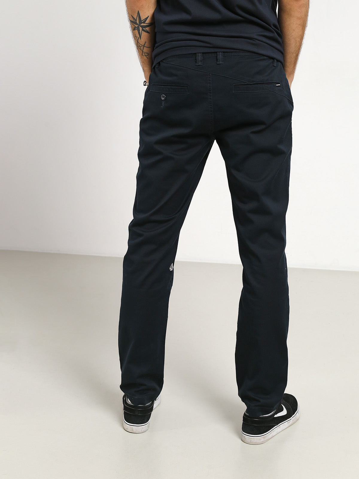 Spodnie Volcom Frickin Modern Stret (dnv)