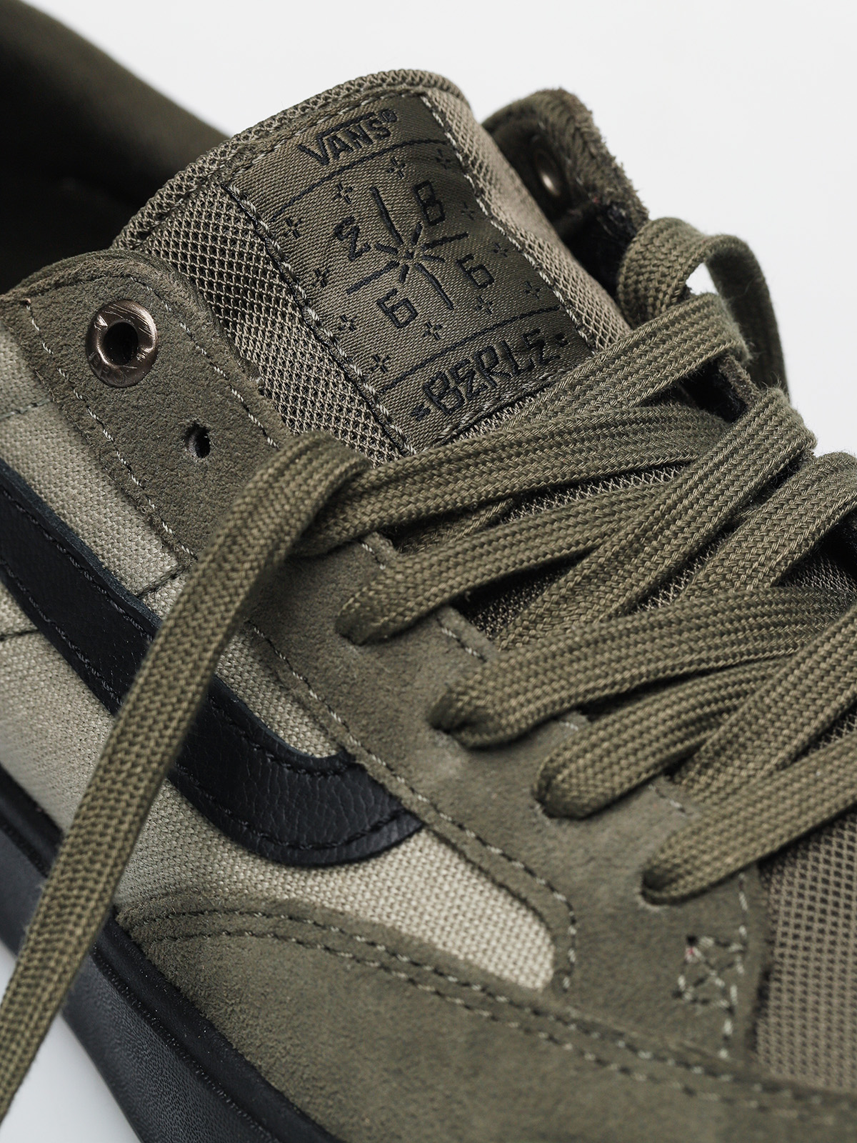 Buty Vans Berle Pro (grape leaf)