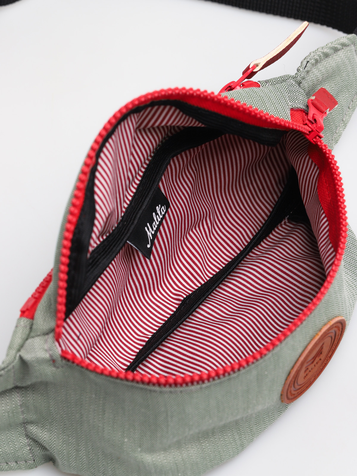 Nerka Malita Alfa (green/red)