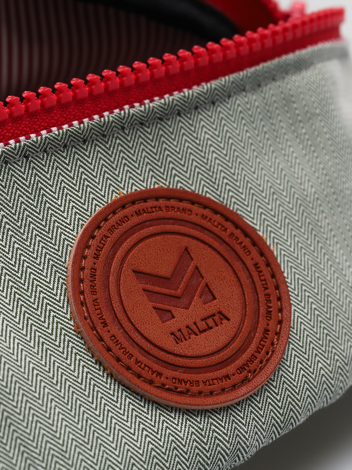 Nerka Malita Alfa (green/red)