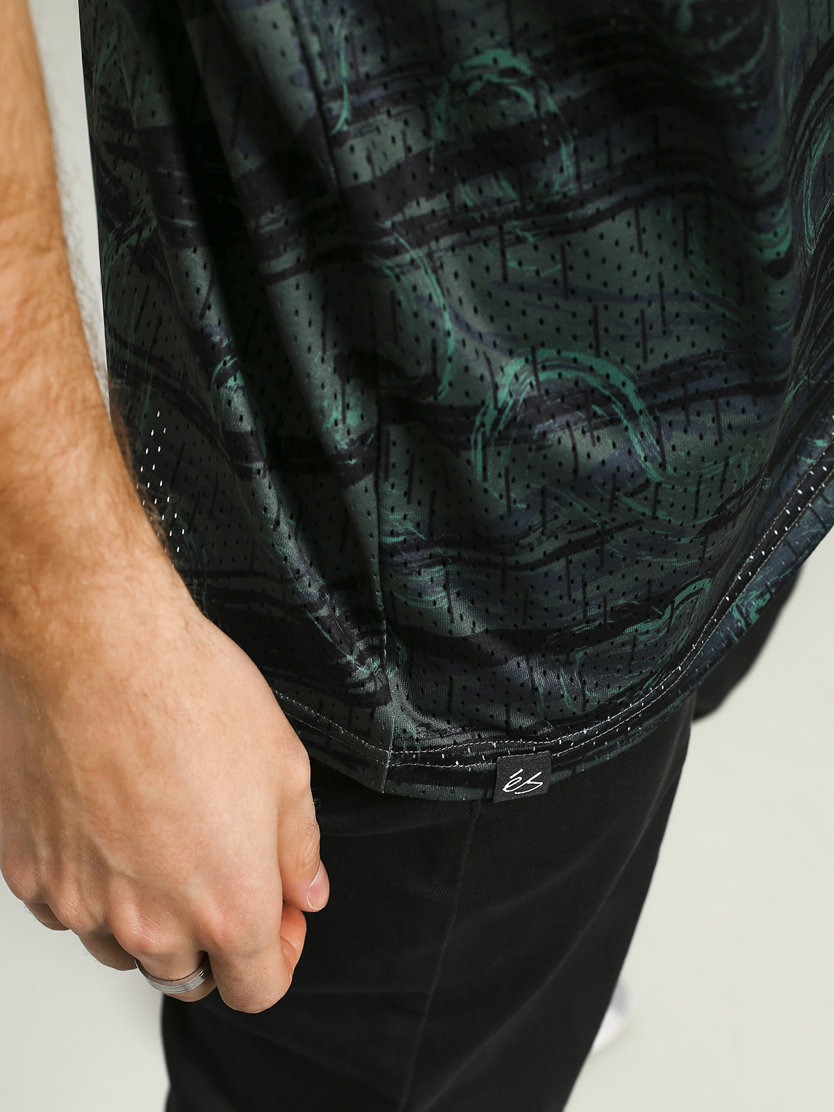 T-shirt eS Winner (olive/black)