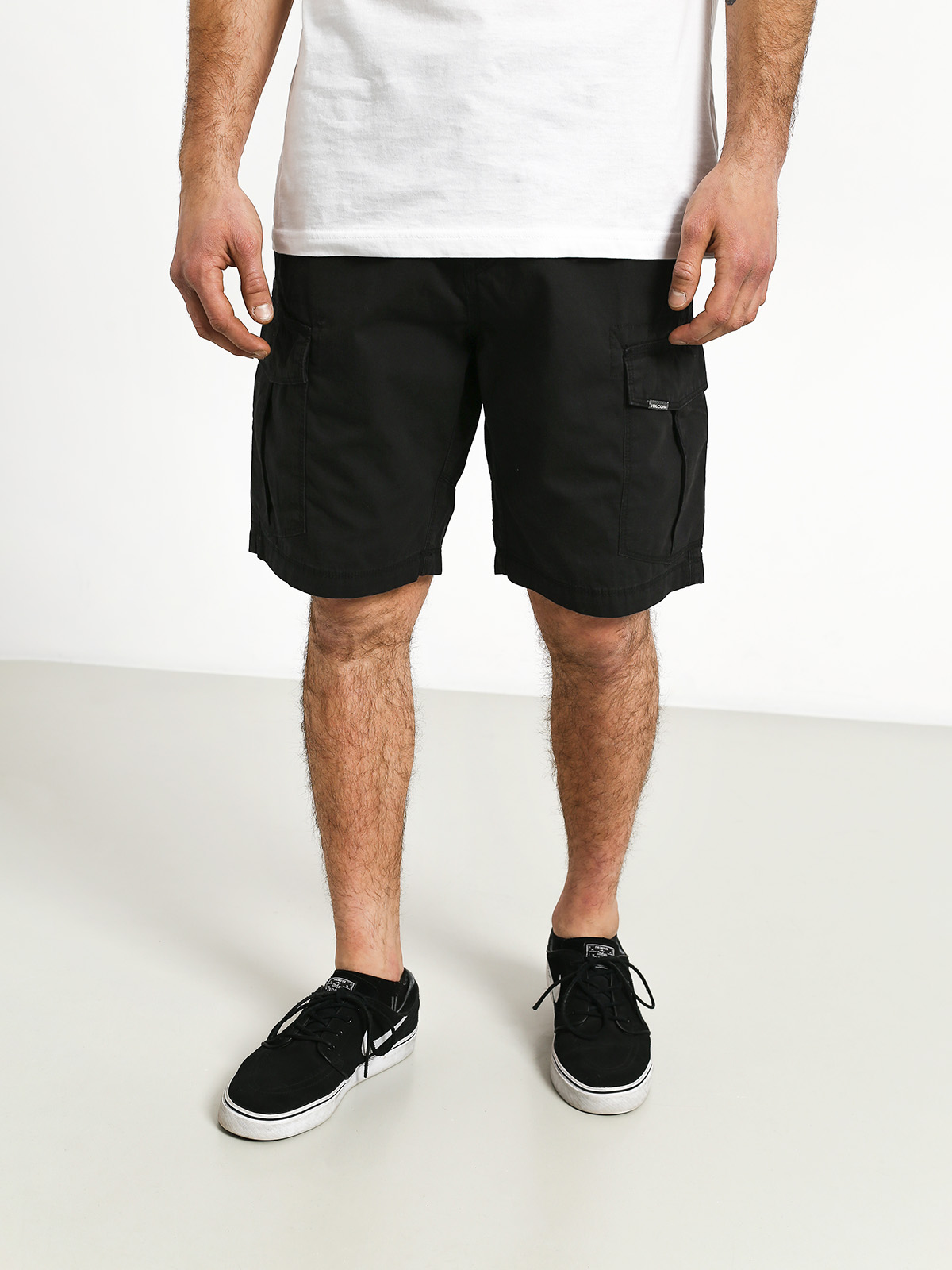 Szorty Volcom Miter II Cargo (blk)