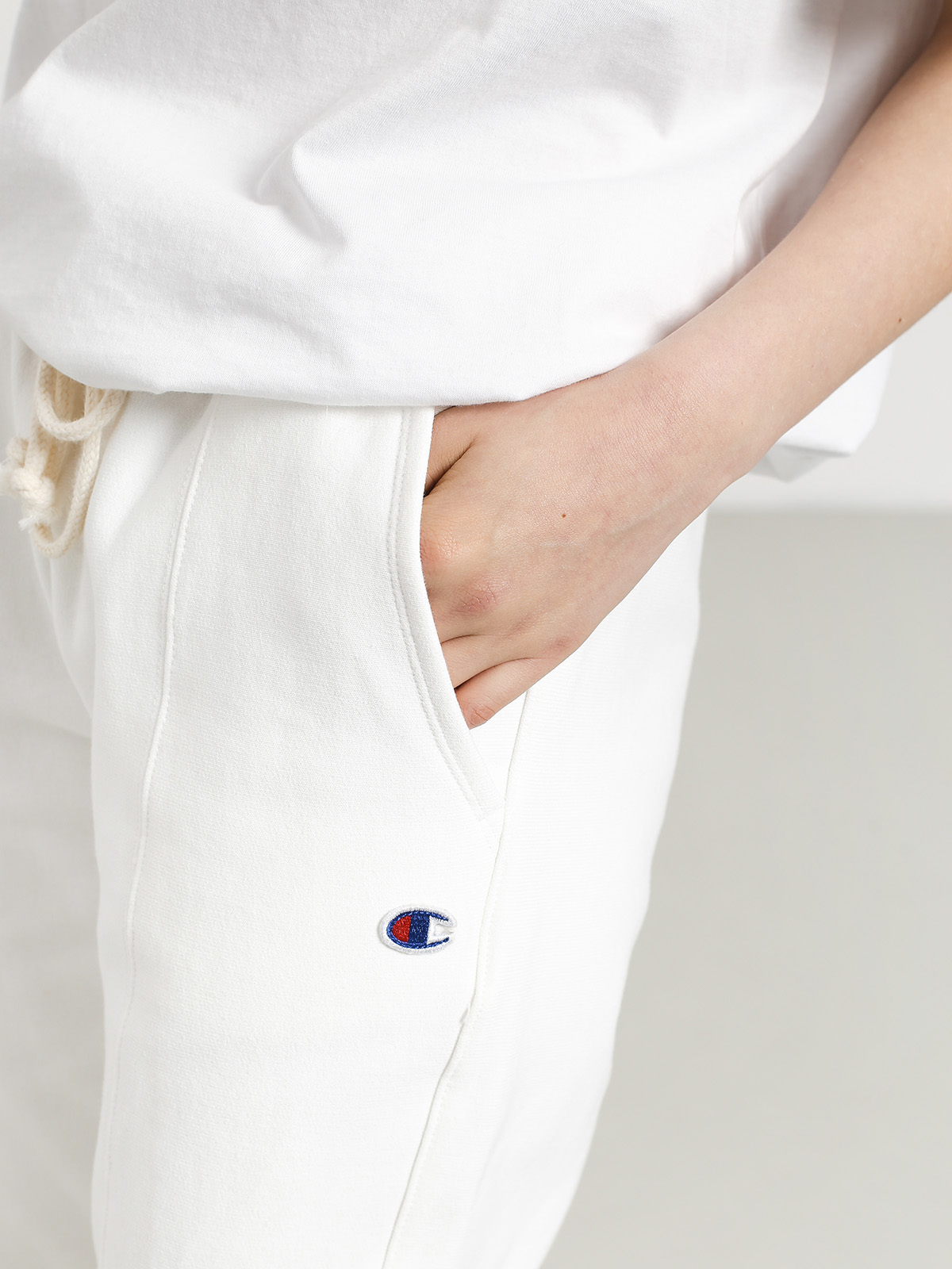 Spodnie Champion Premium Straight Hem Pants Wmn (wht)