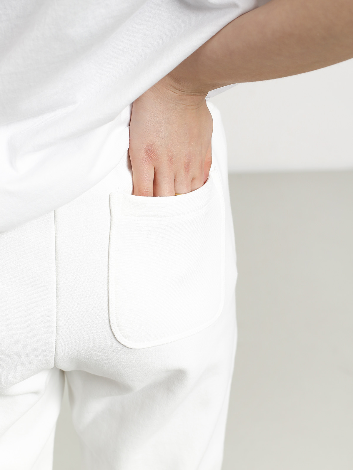 Spodnie Champion Premium Straight Hem Pants Wmn (wht)