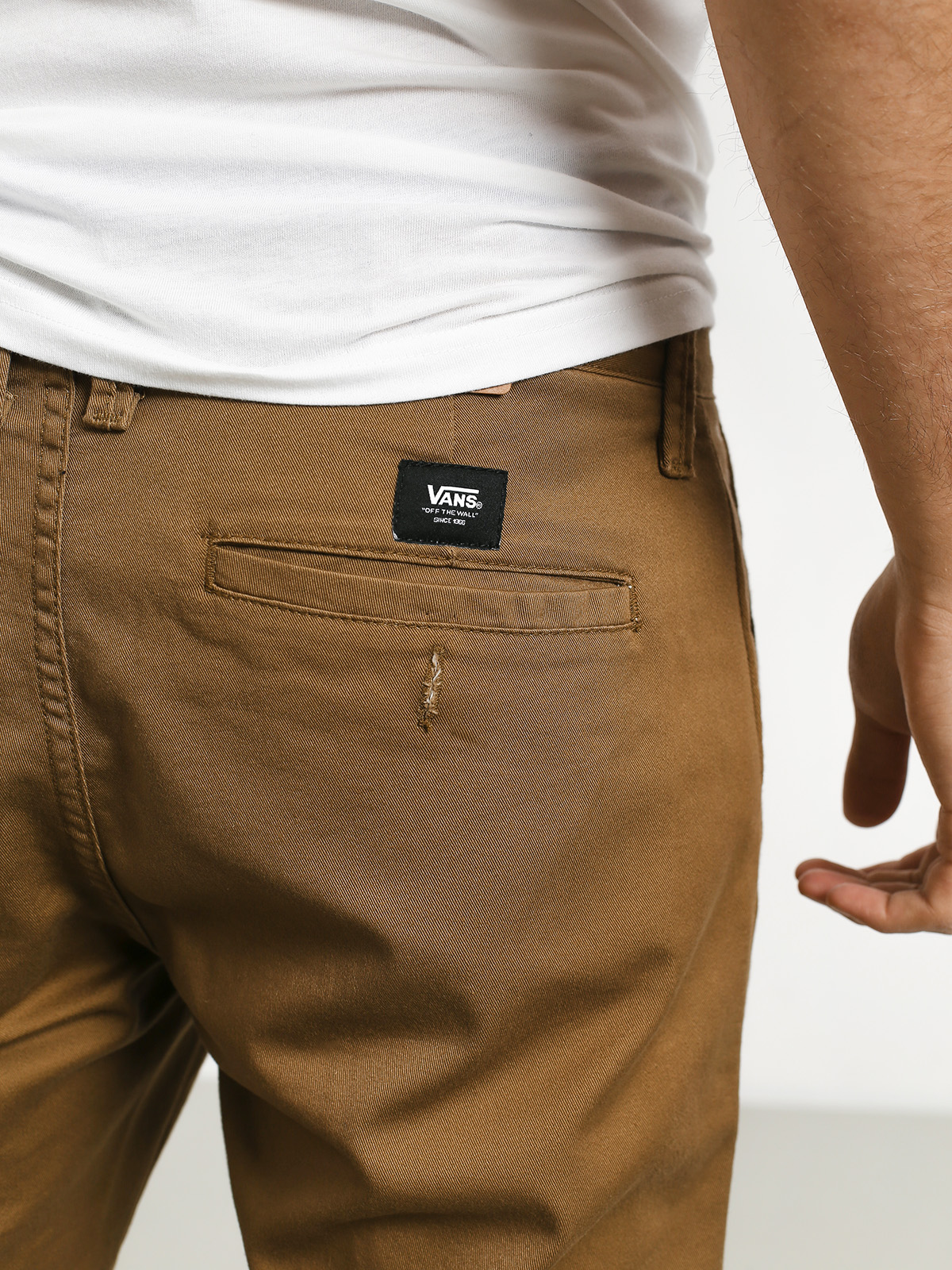 Spodnie Vans Authentic Chino S (dirt)