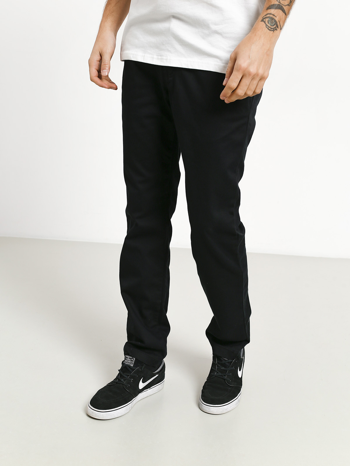 Spodnie Vans Authentic Chino S (black)
