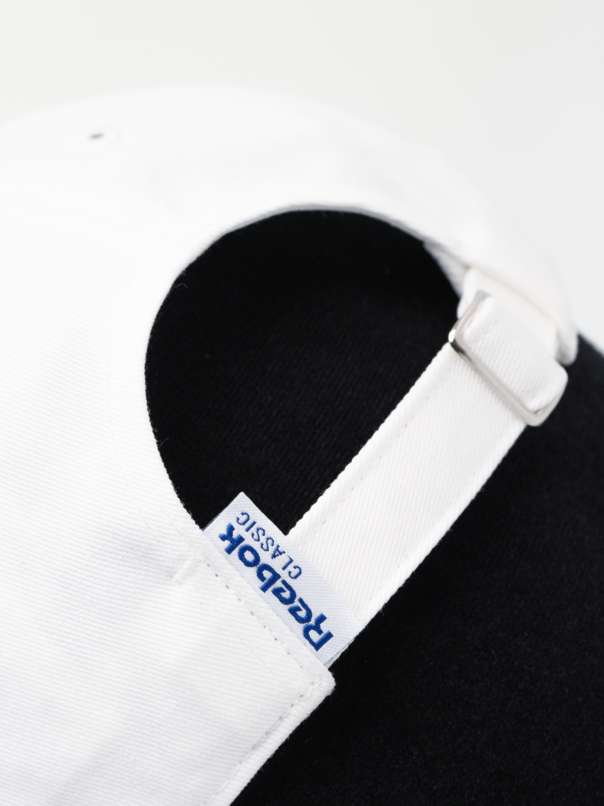 Czapka z daszkiem Reebok Cl Fo Starcrest Cap ZD (white)