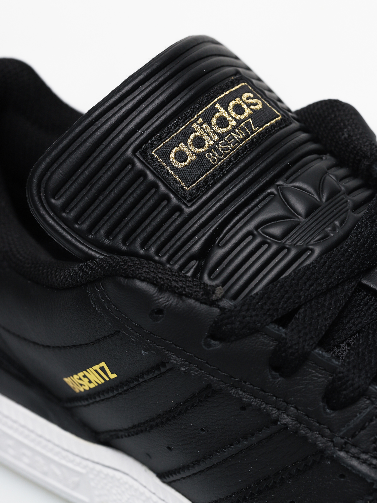 Buty adidas Busenitz (core black/gold met./ftwr white)