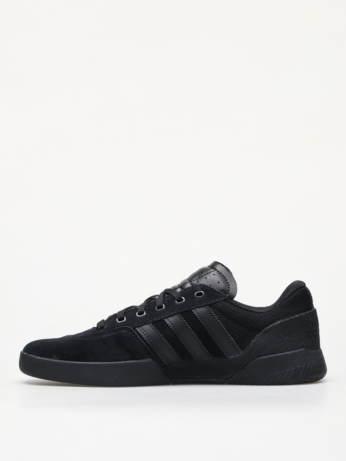 Buty adidas City Cup (core black/core black/core black)