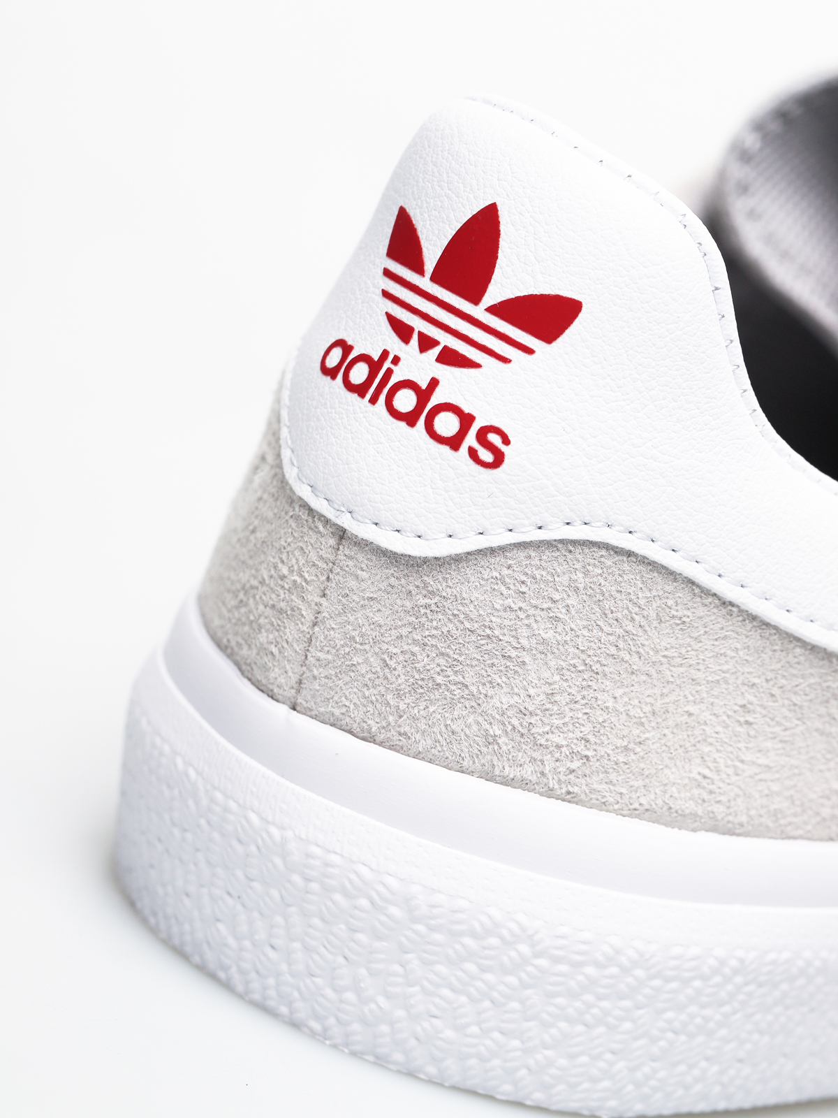 Buty adidas 3Mc (grey two f17/ftwr white/scarlet)