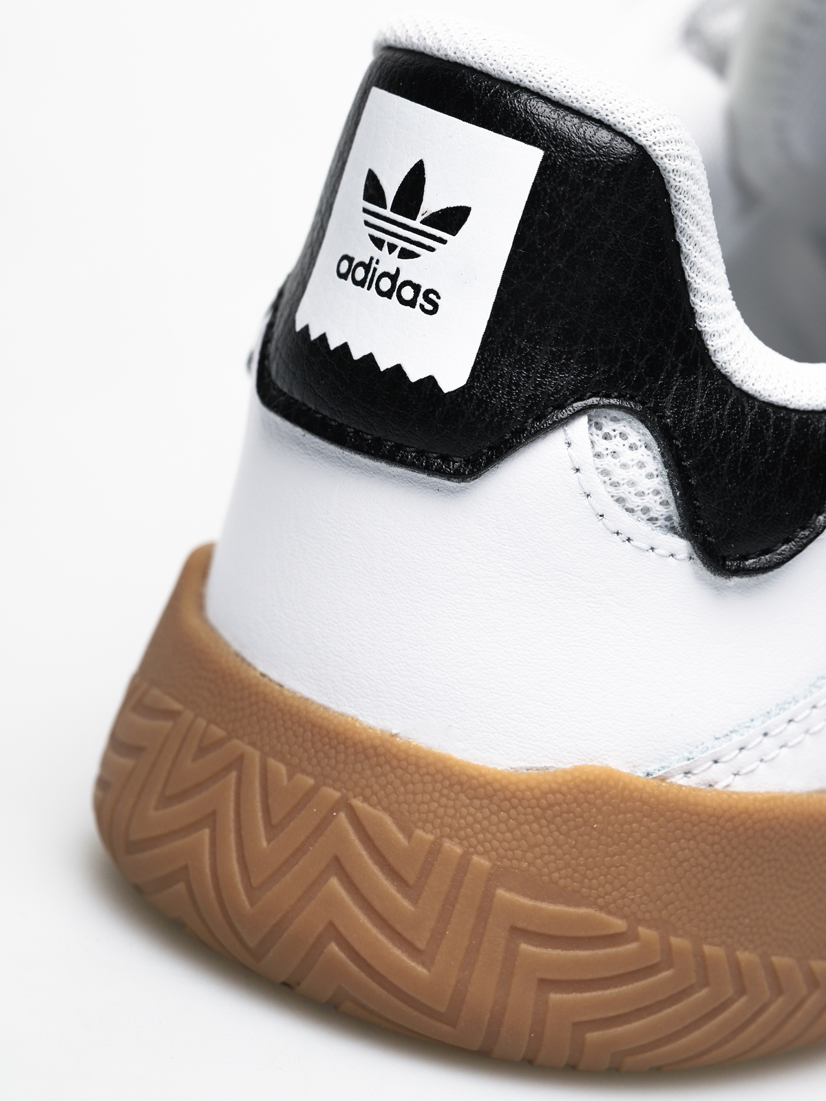 Buty adidas Vrx Low (ftwr white/core black/gum4)