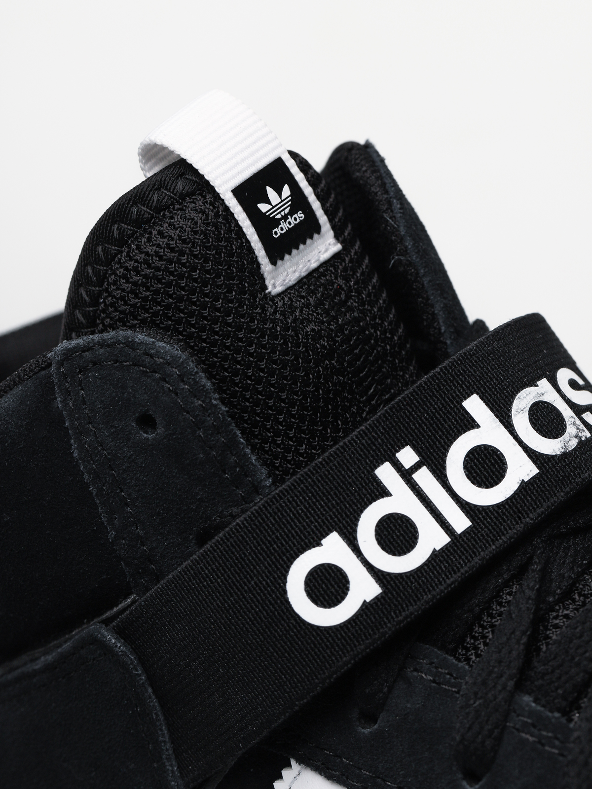 Buty adidas Vrx Mid (core black/ftwr white/ftwr white)