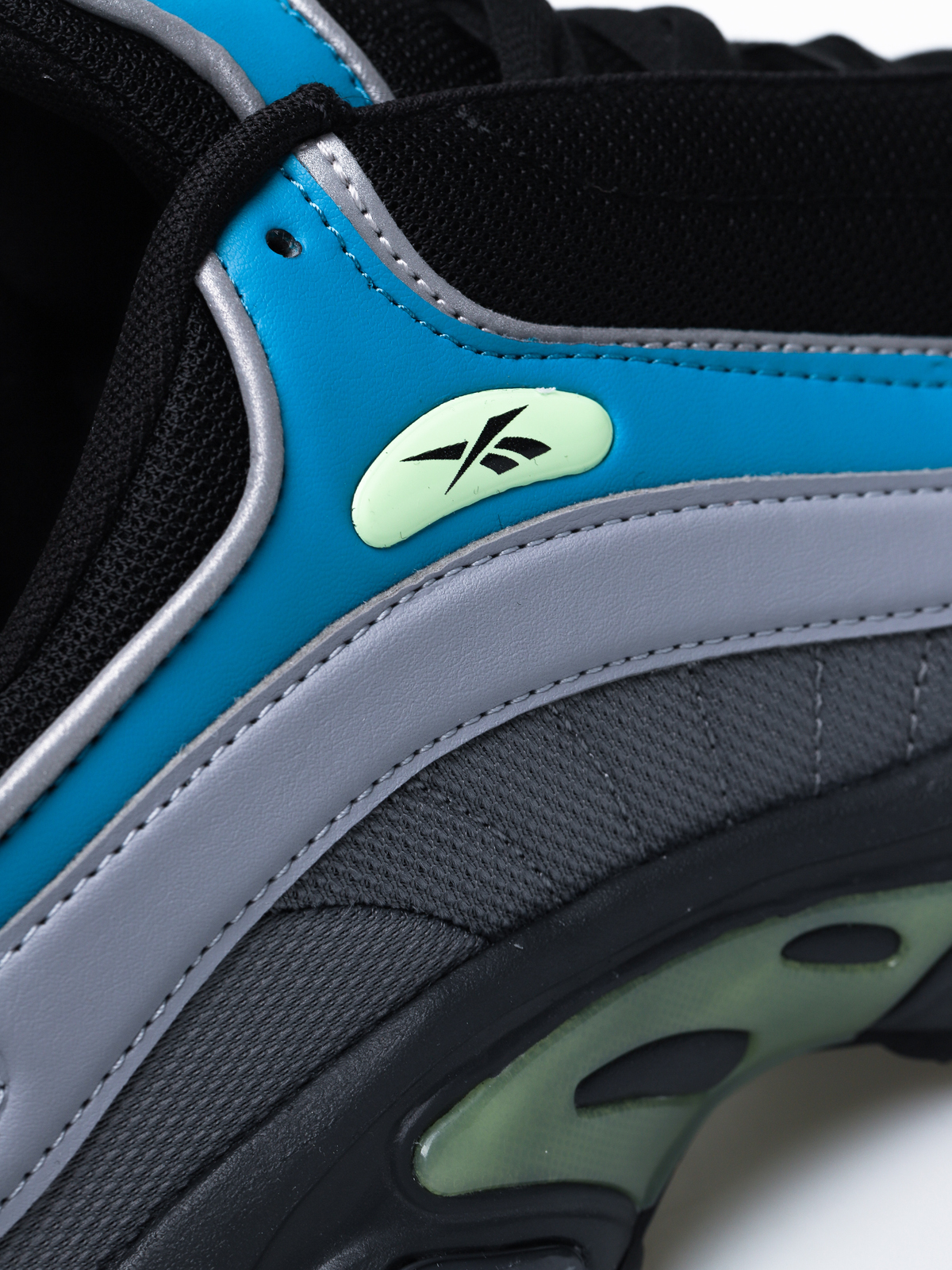 Buty Reebok Daytona Dmx (black/blue/shadow/al)