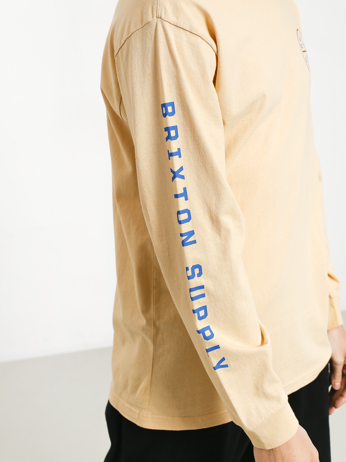 Longsleeve Brixton Oath IV (parchment)