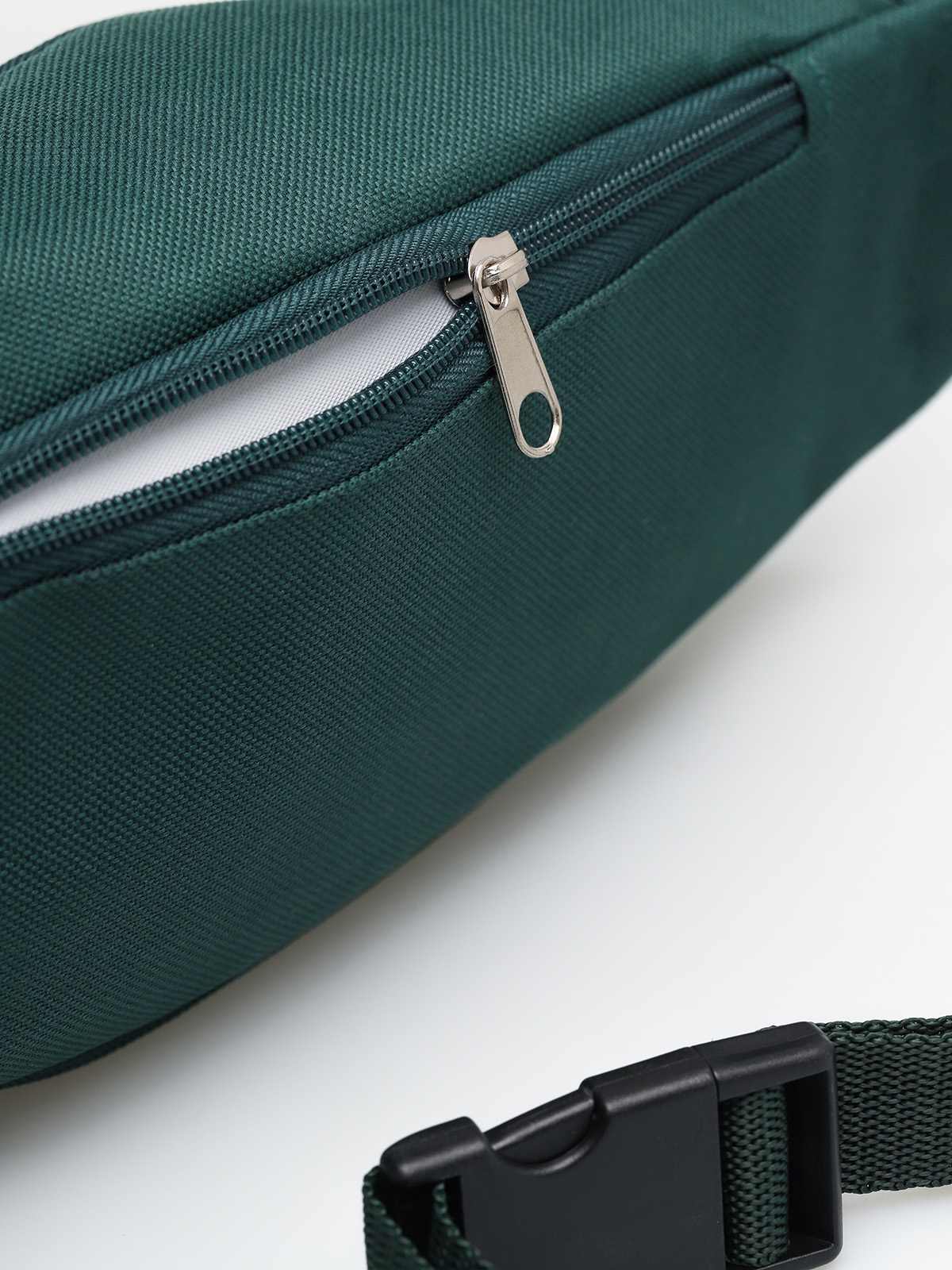 Nerka Diamante Wear Diamante Logo Big (bottle green)