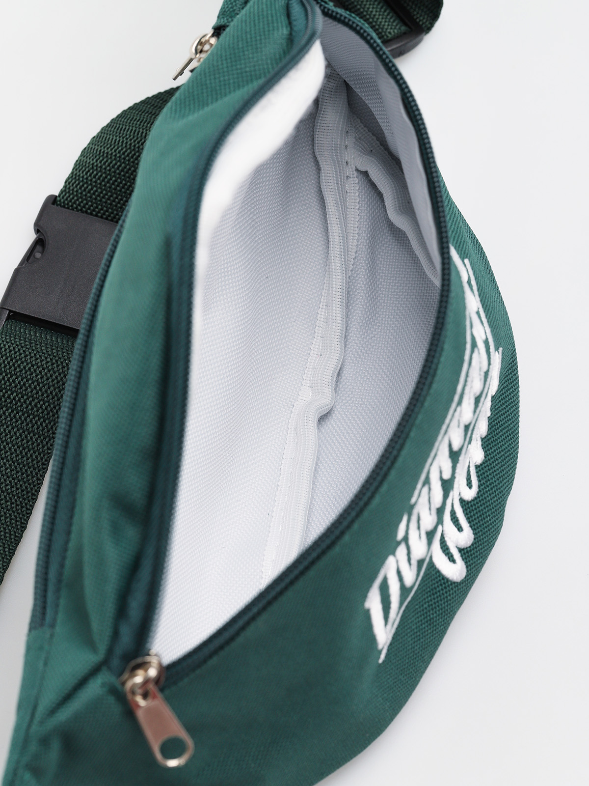 Nerka Diamante Wear Diamante Logo Big (bottle green)