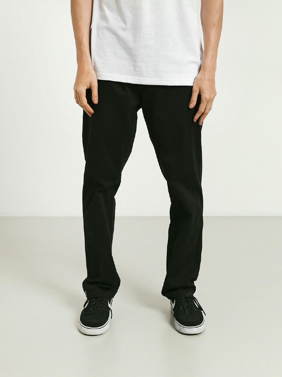 Spodnie Malita Chino Low (black/stripes)