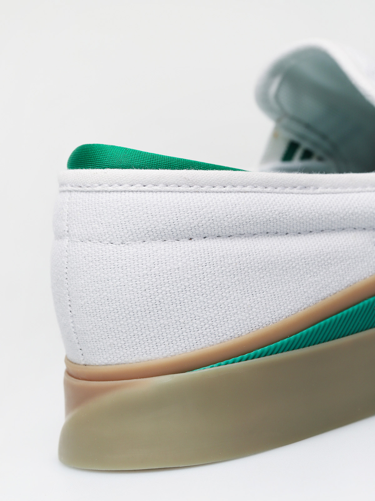 Buty adidas Sabalo Slip (ftwr white/bold green/gum4)