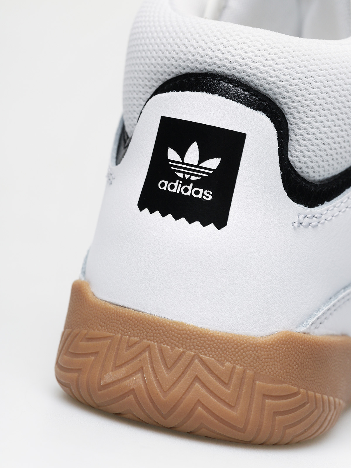 Buty adidas Vrx Mid (ftwr white/core black/gum4)