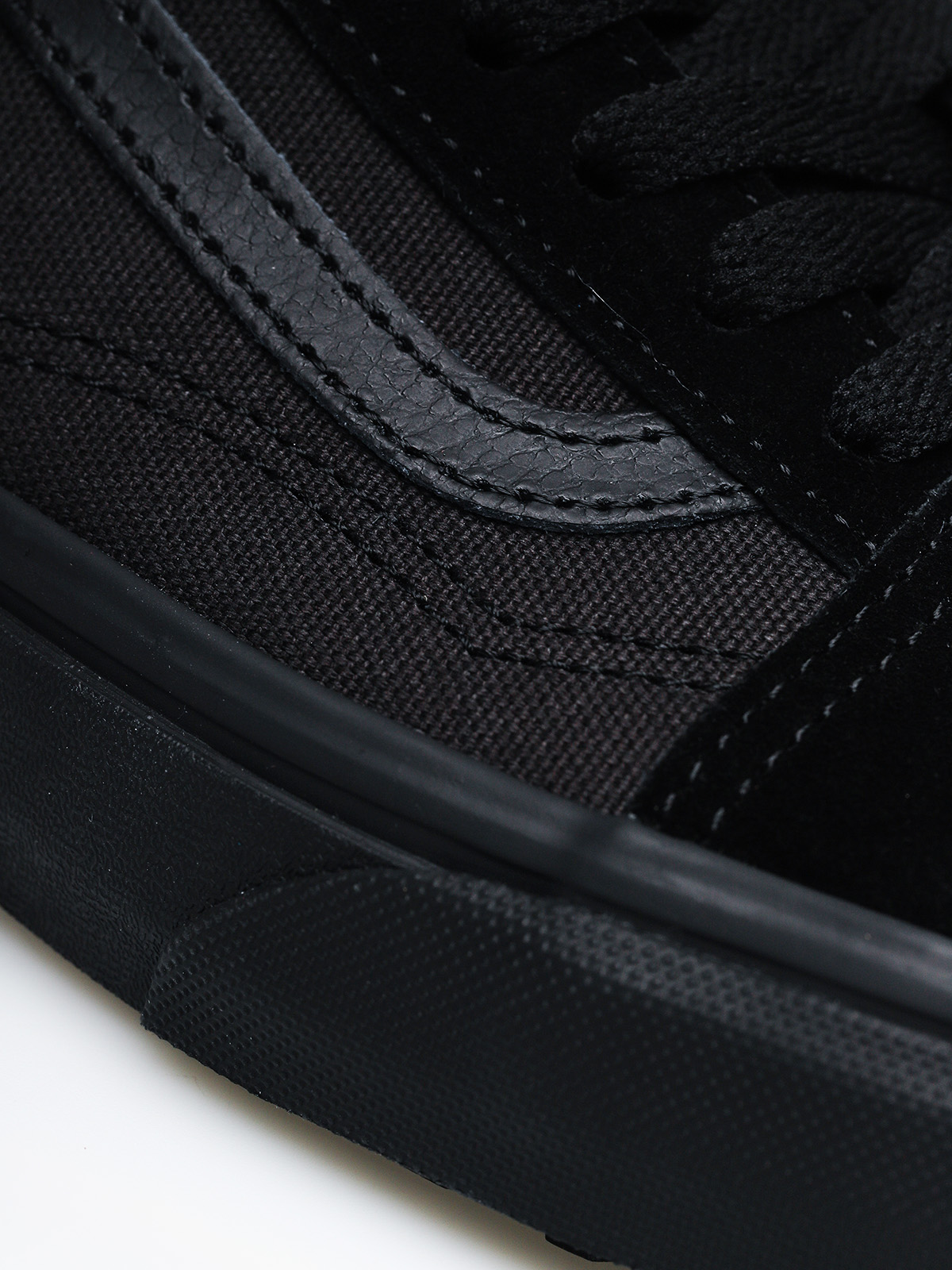 Buty Vans Old Skool (made for the makers/black/black)