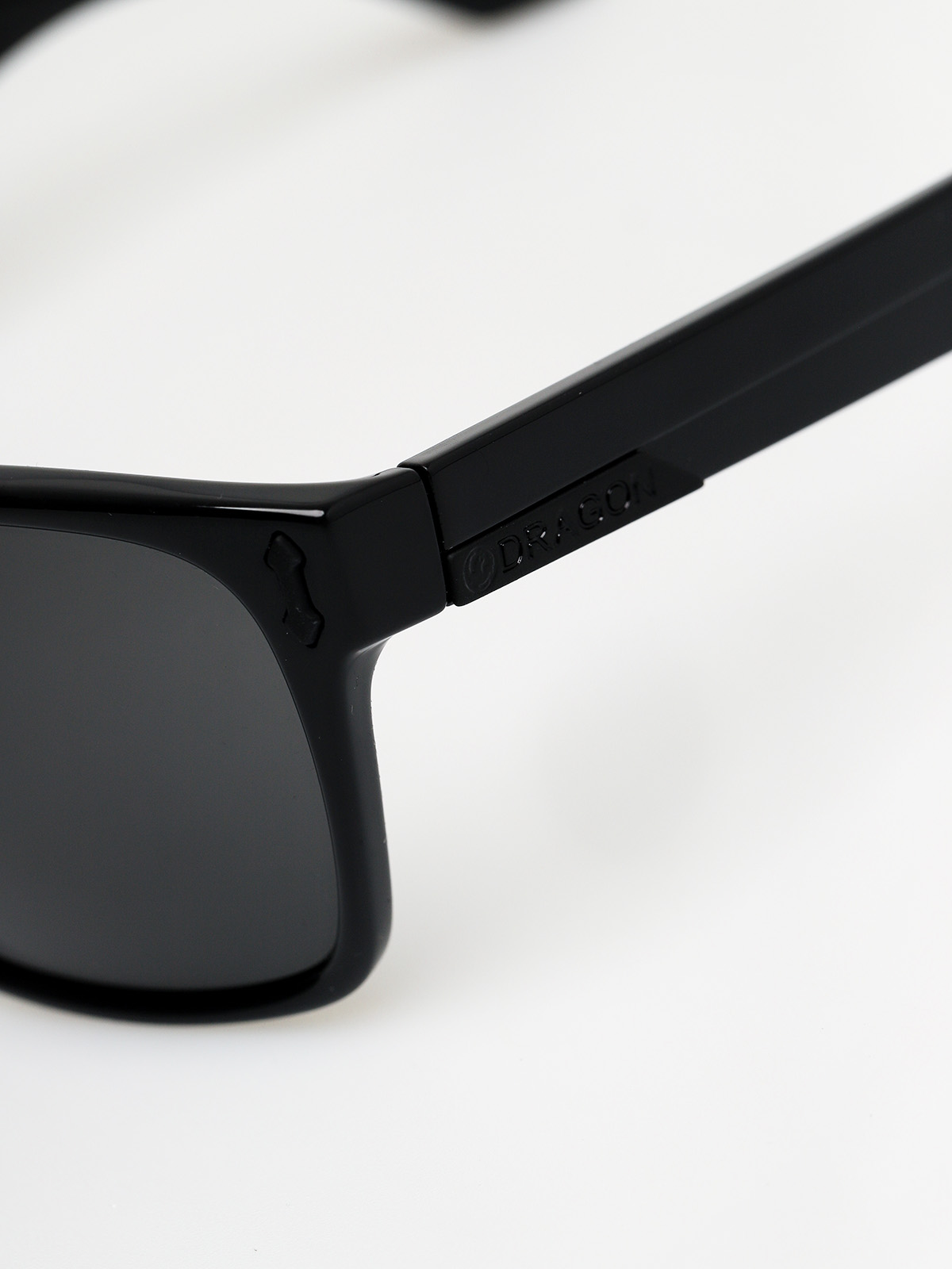 Okulary przeciwsłoneczne Dragon Liege (jet/smoke)