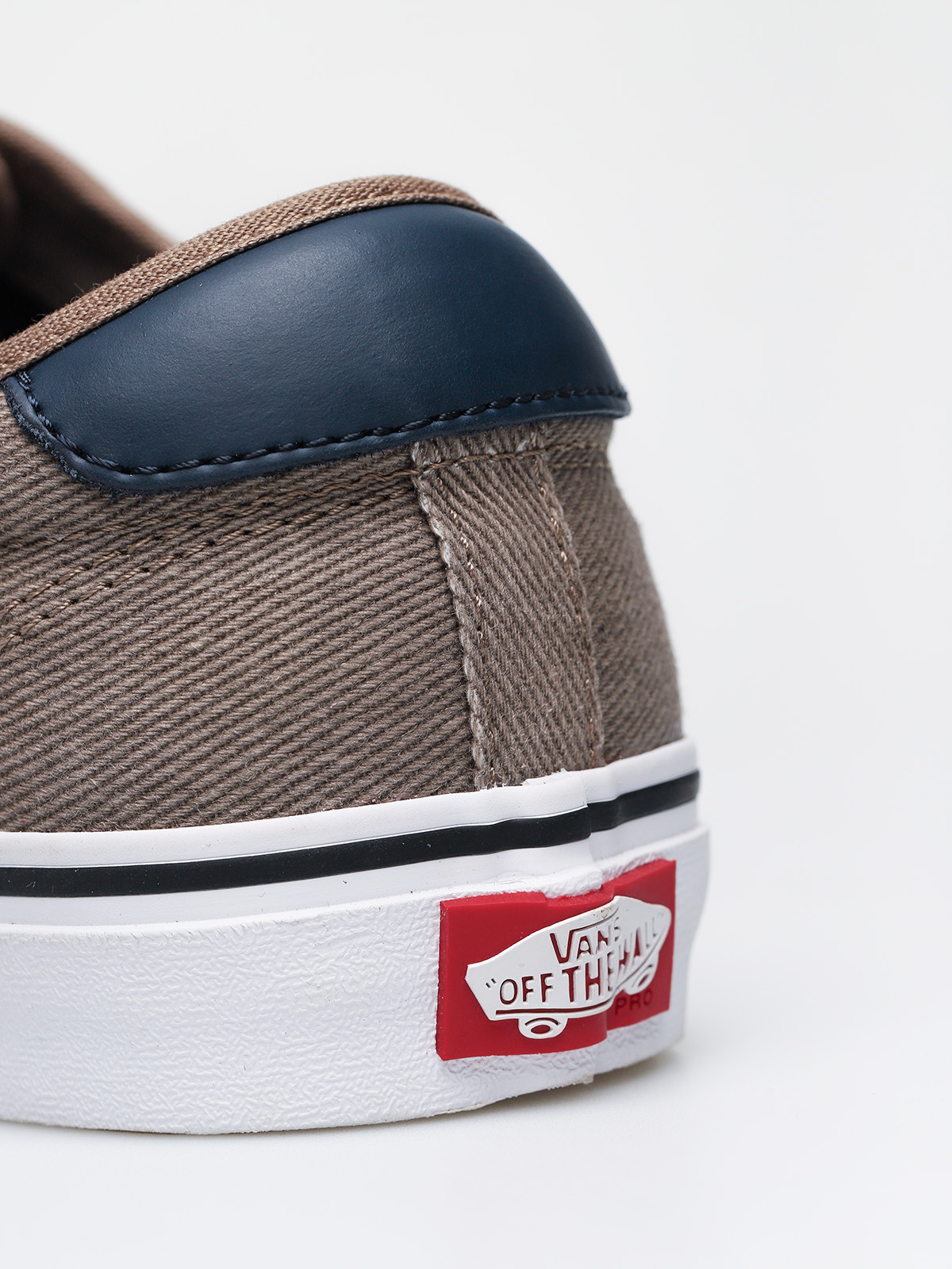 Buty Vans Chima Ferguson Pro (twill/portabella/dress blue)
